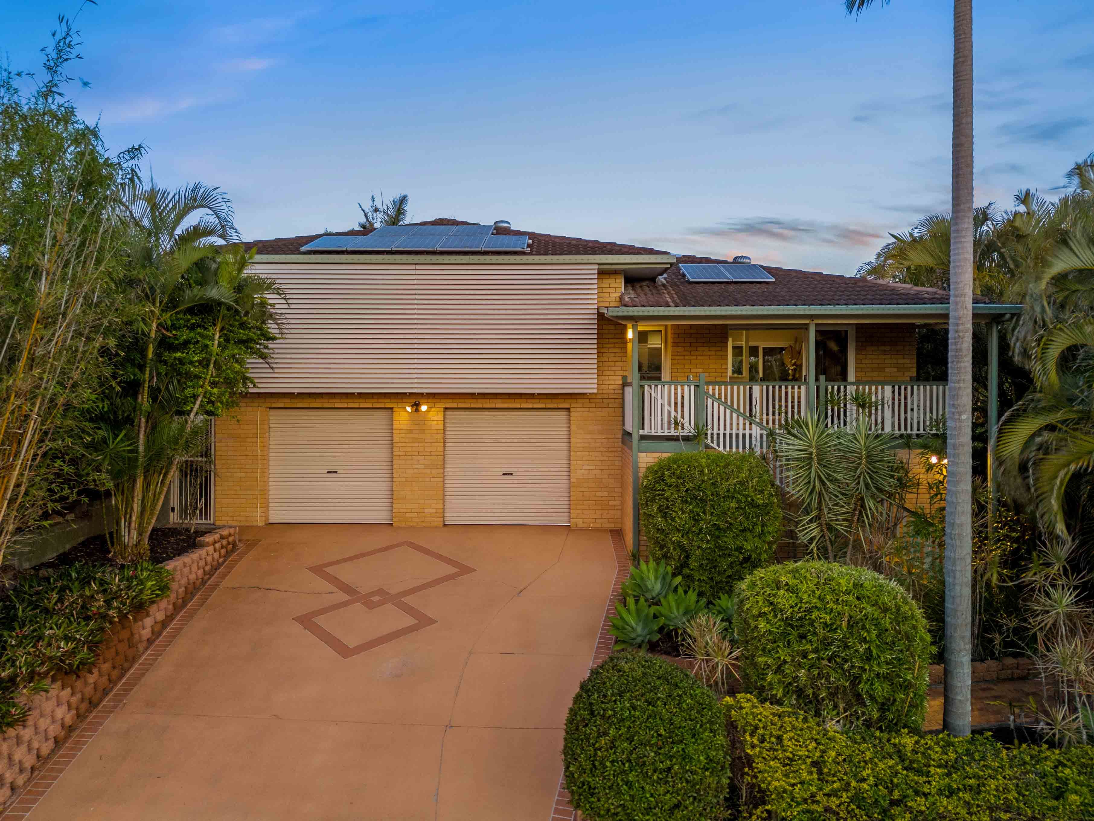 31 Mirbelia Street, Everton Hills, QLD 4053