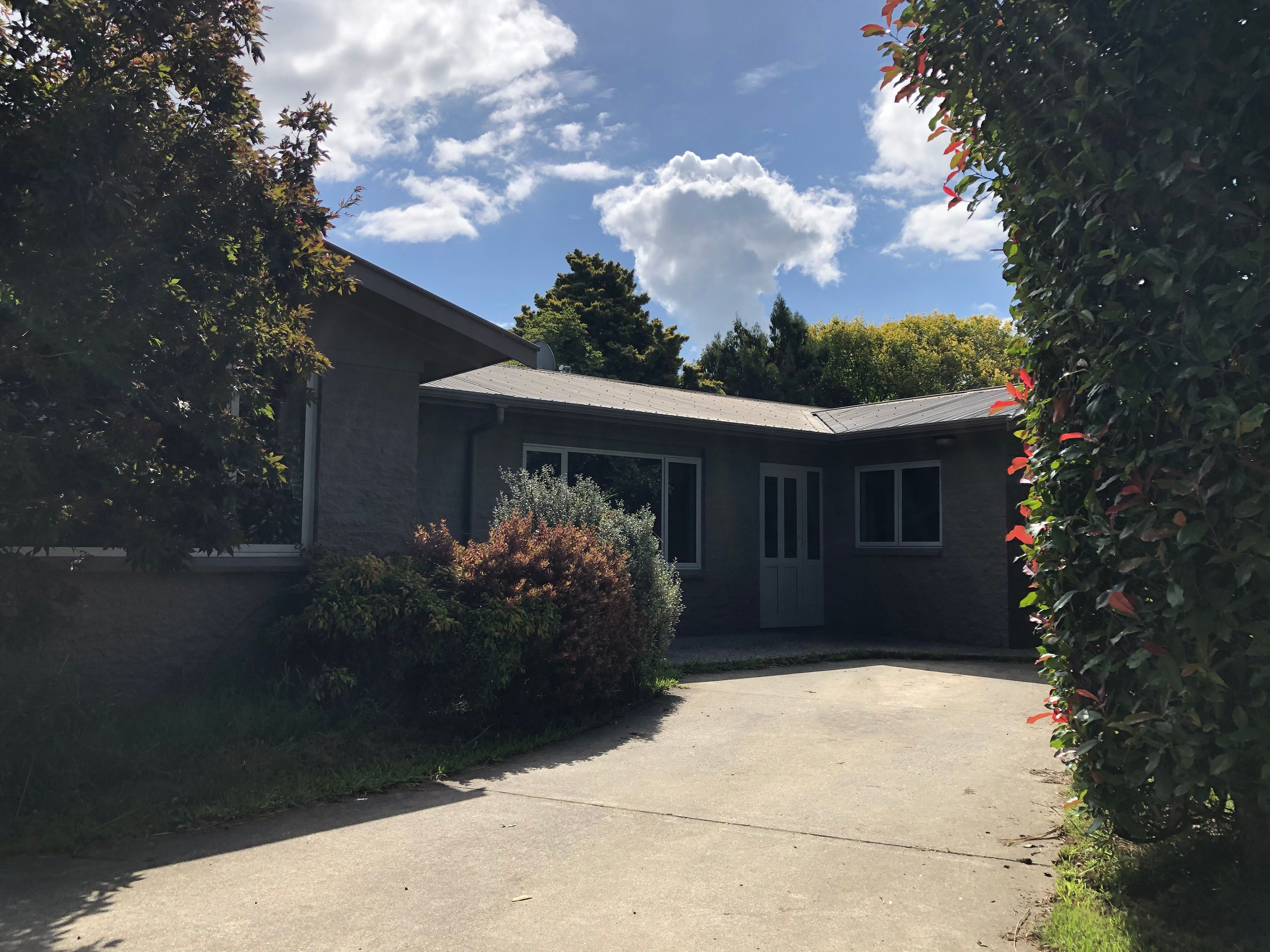 27 Herbert, Queenwood, Hamilton City
