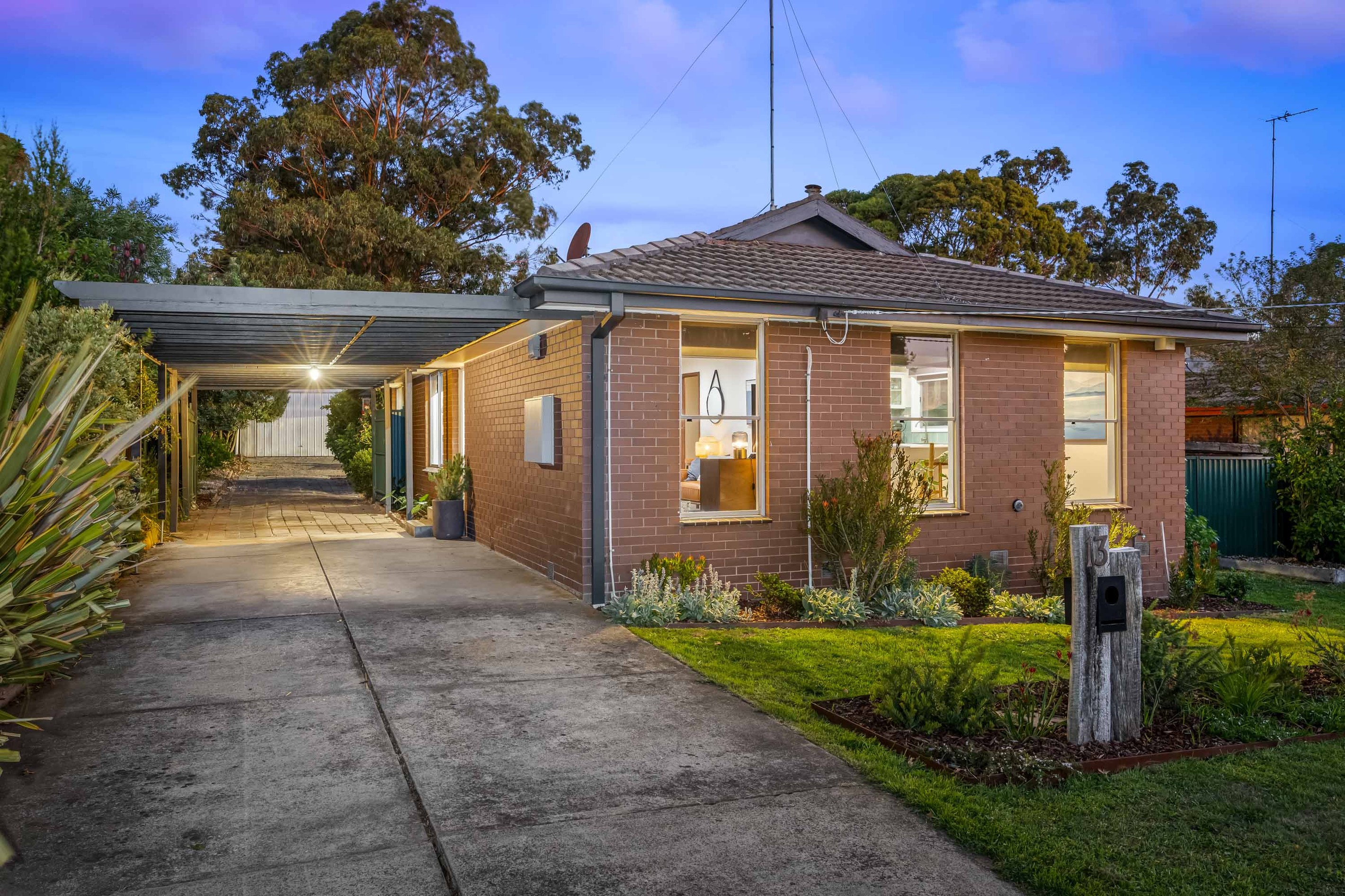 13 Heales Street, Mount Pleasant, VIC 3350