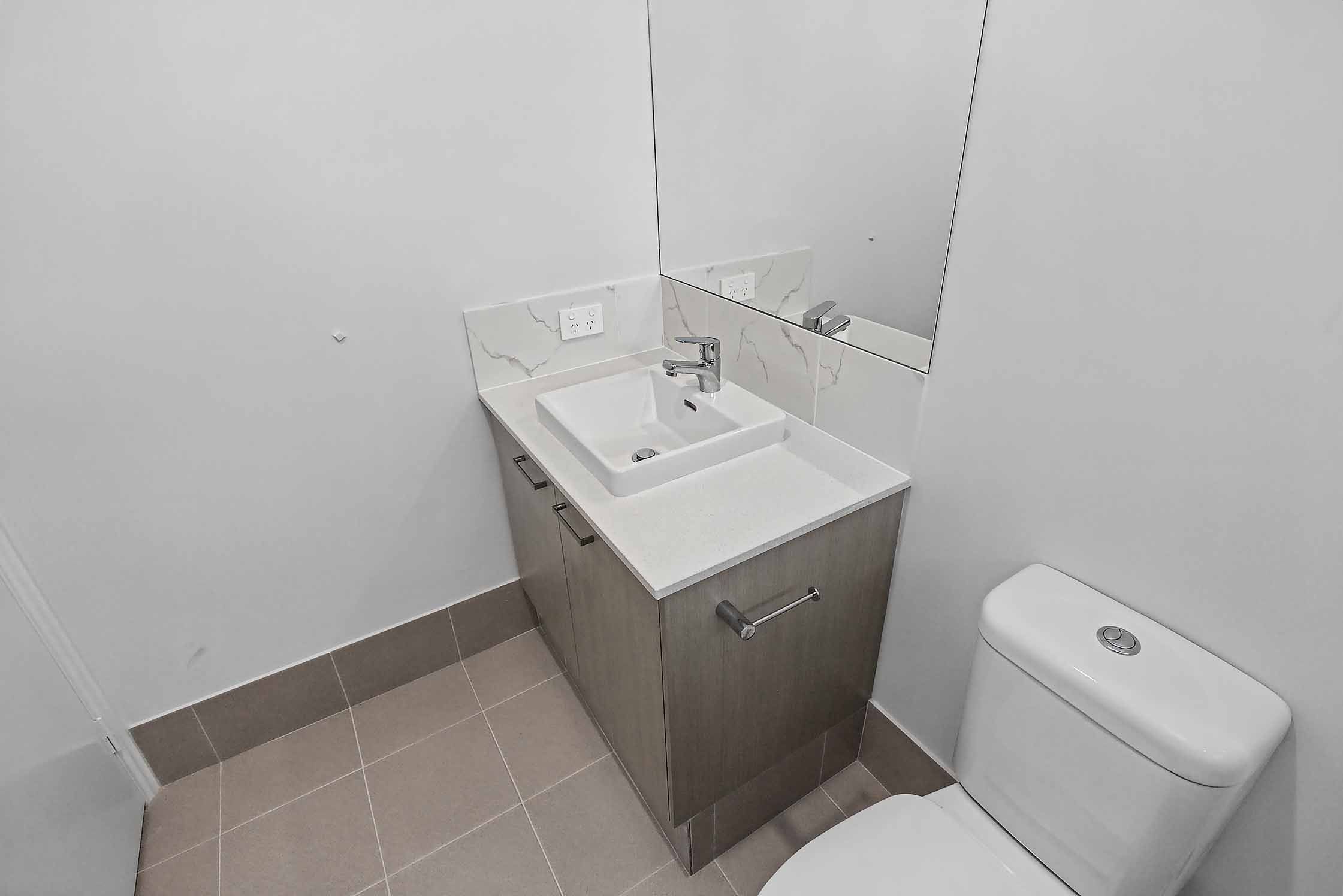 21 Velvet Vista — photo 14 of 22
