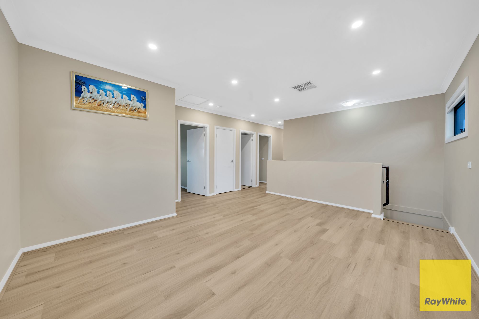 20 Clementine Boulevard — photo 17 of 30