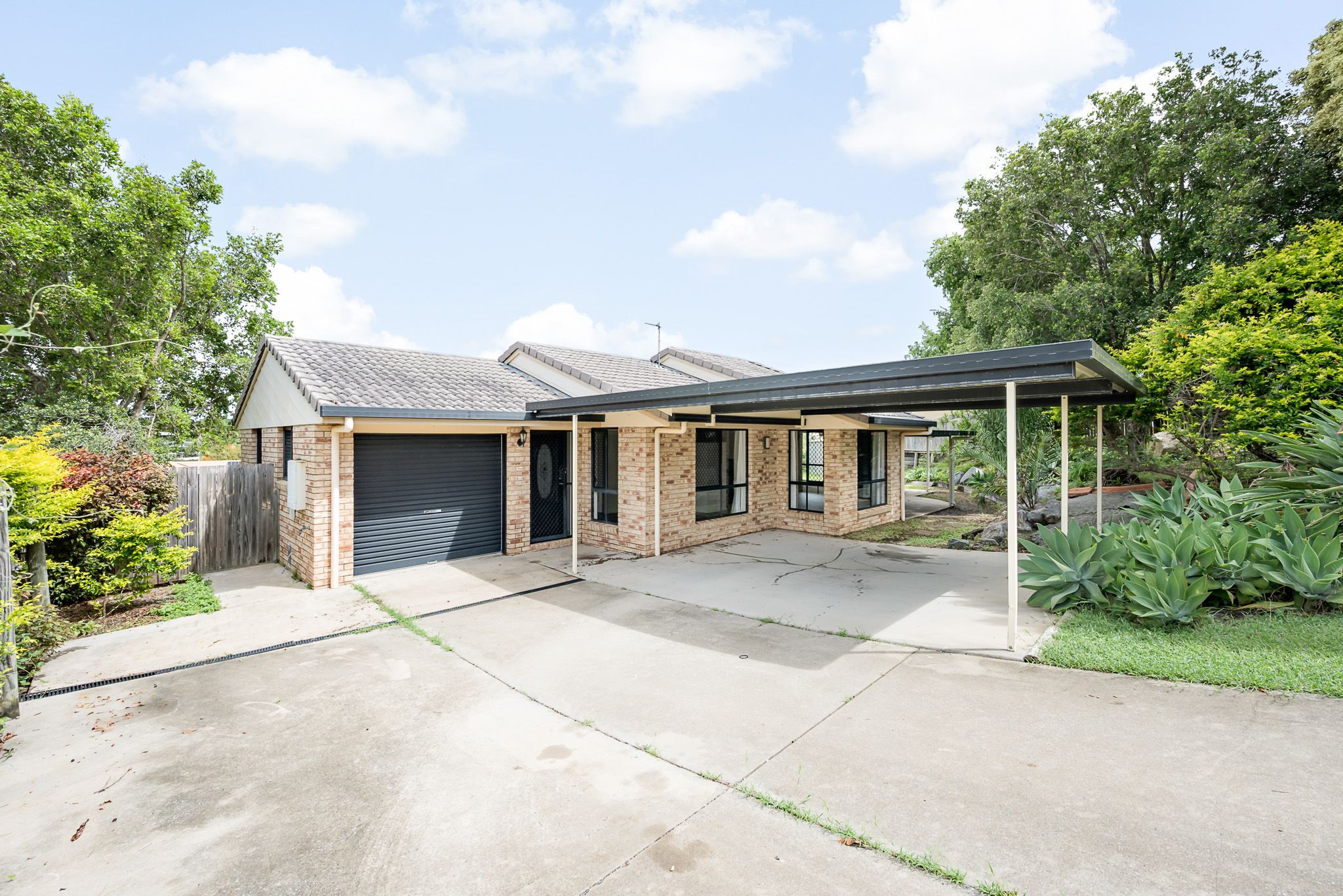 7 Montrose Place, New Auckland QLD 4680