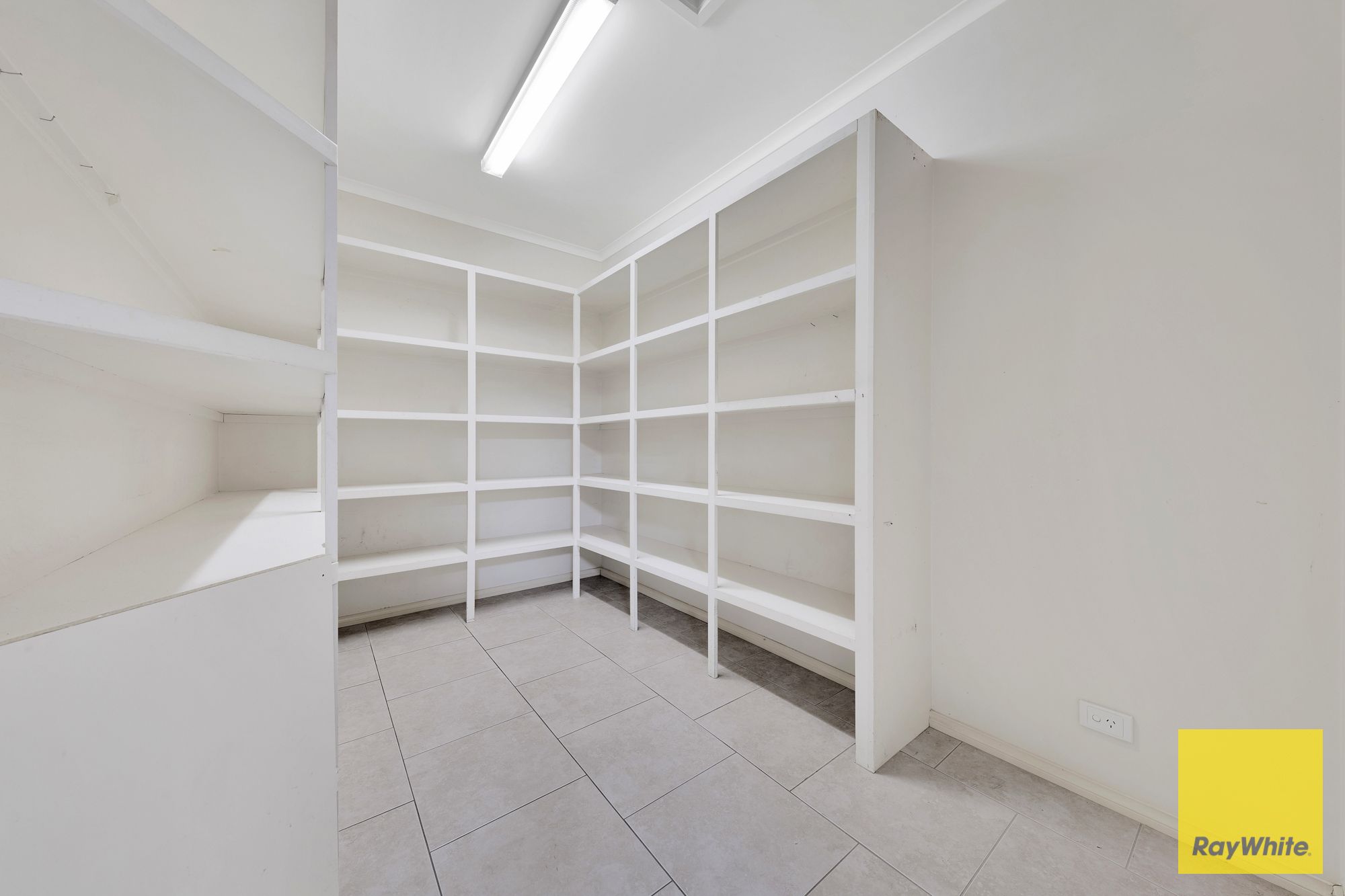 13 Eleanor Drive — photo 17 of 30