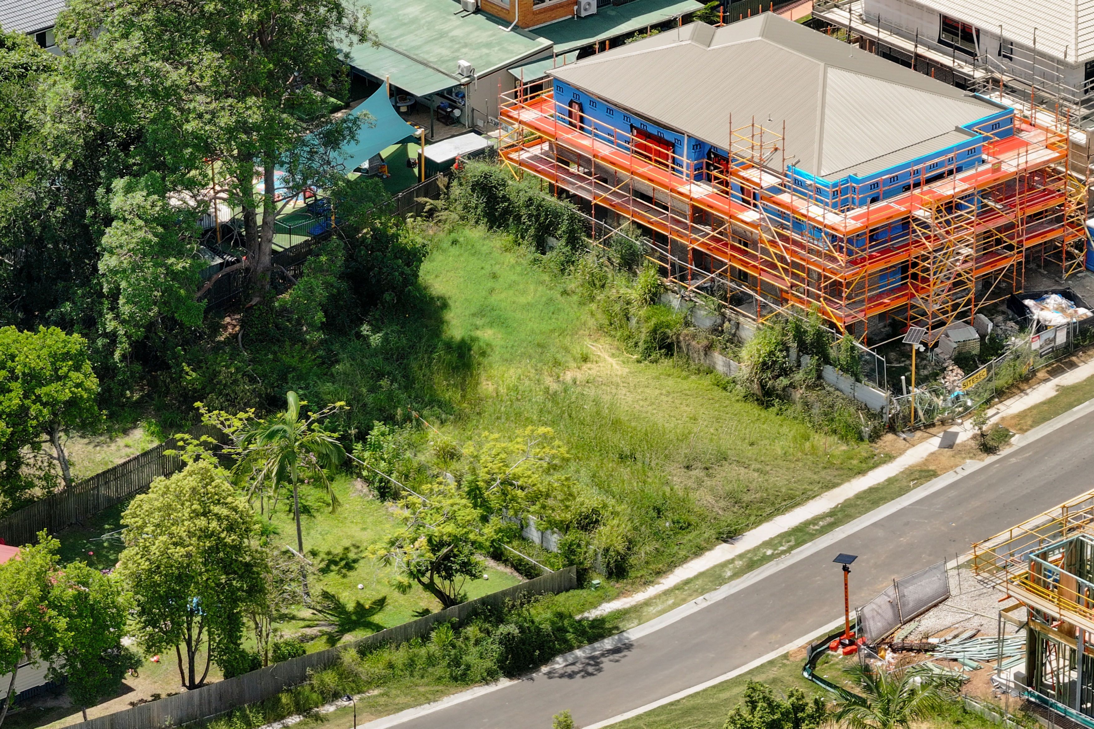 6 Olympic Place, Holland Park, QLD 4121