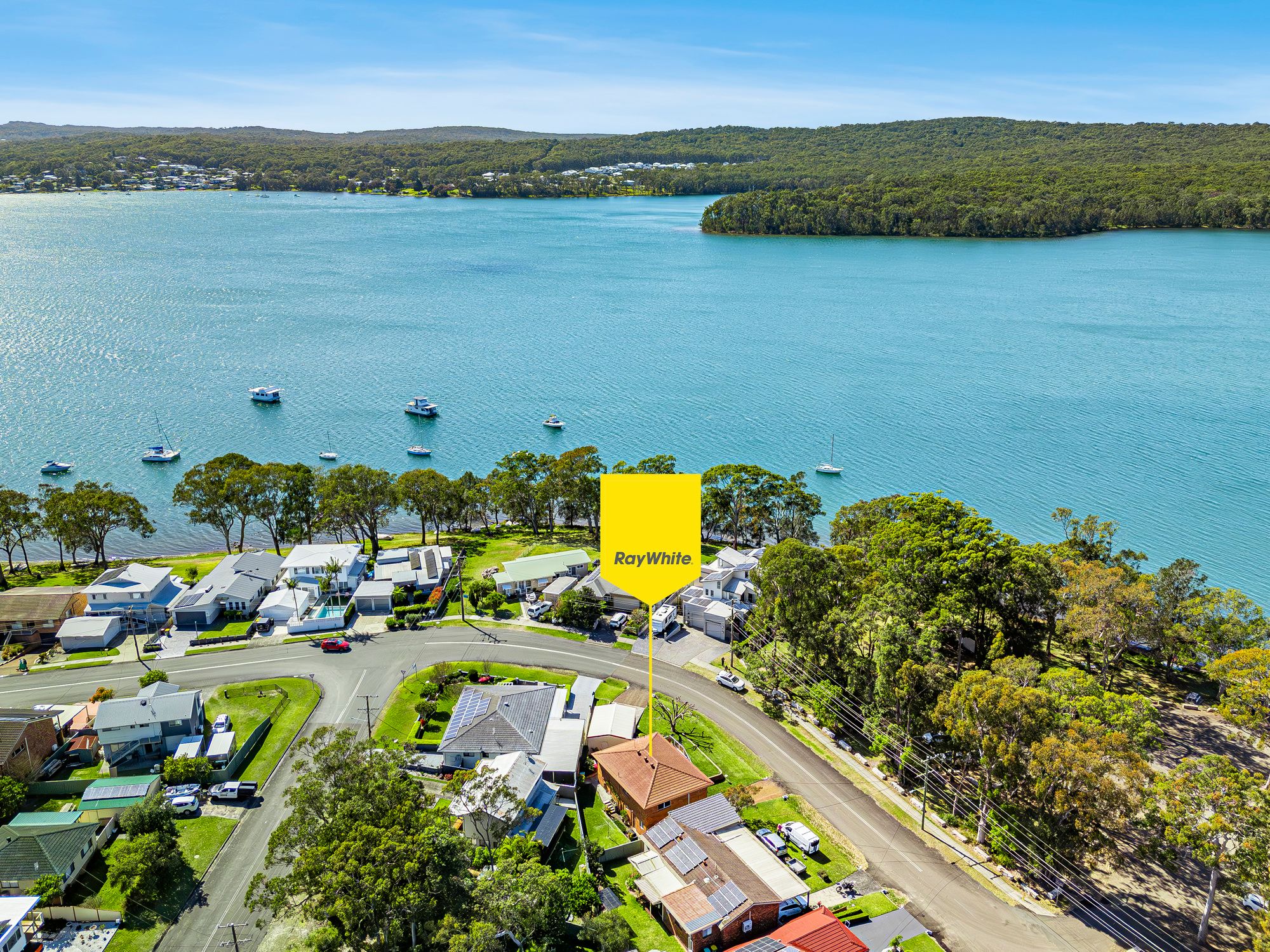 127 Gamban Road — photo from Ray White Summerland Point