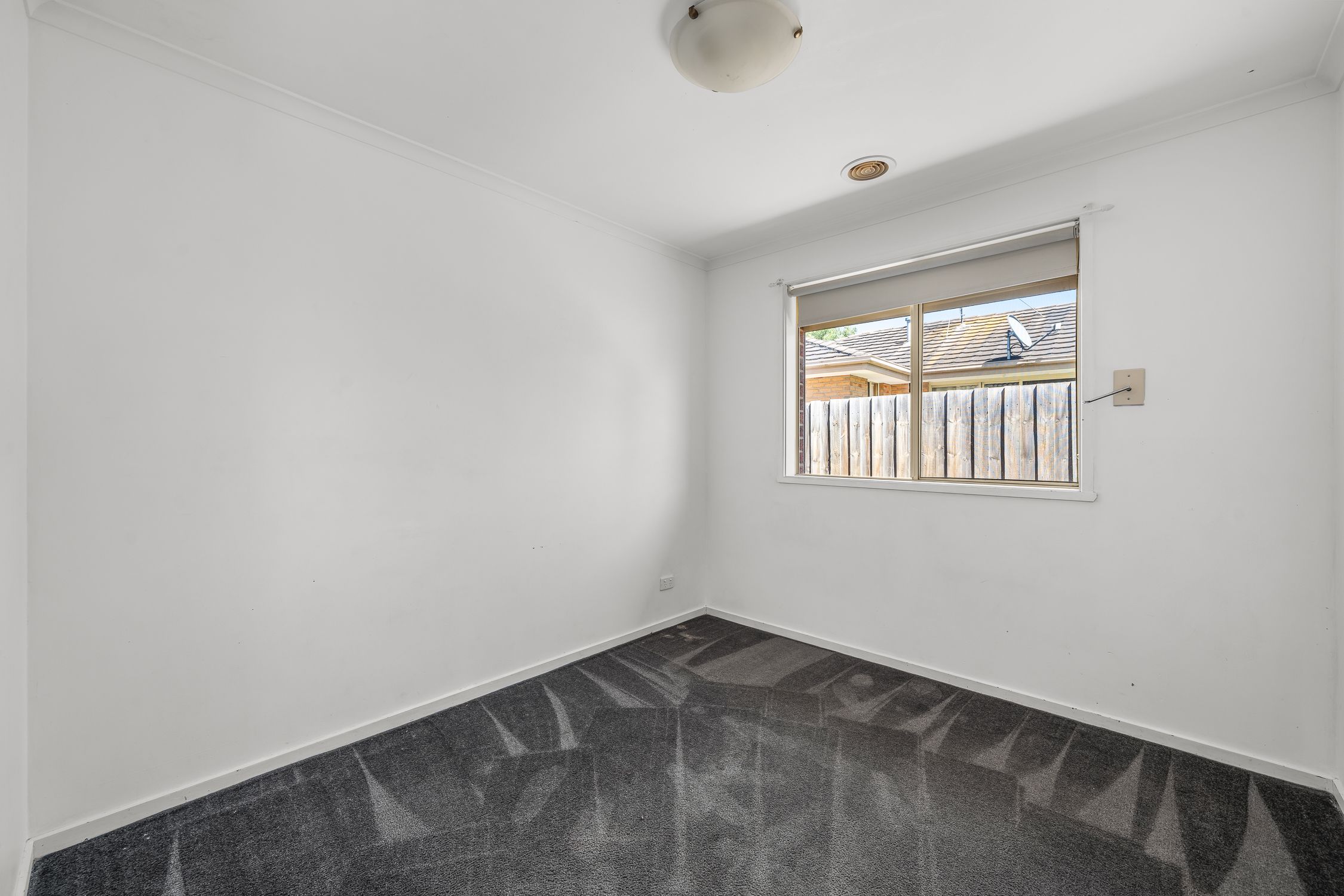 8 Claire Close — photo 8 of 12