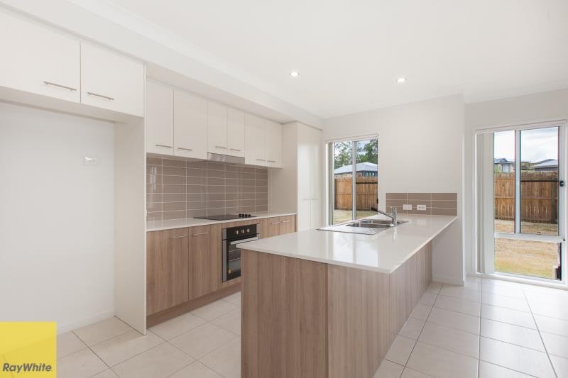 2 Dawson Place, Brassall, QLD 4305