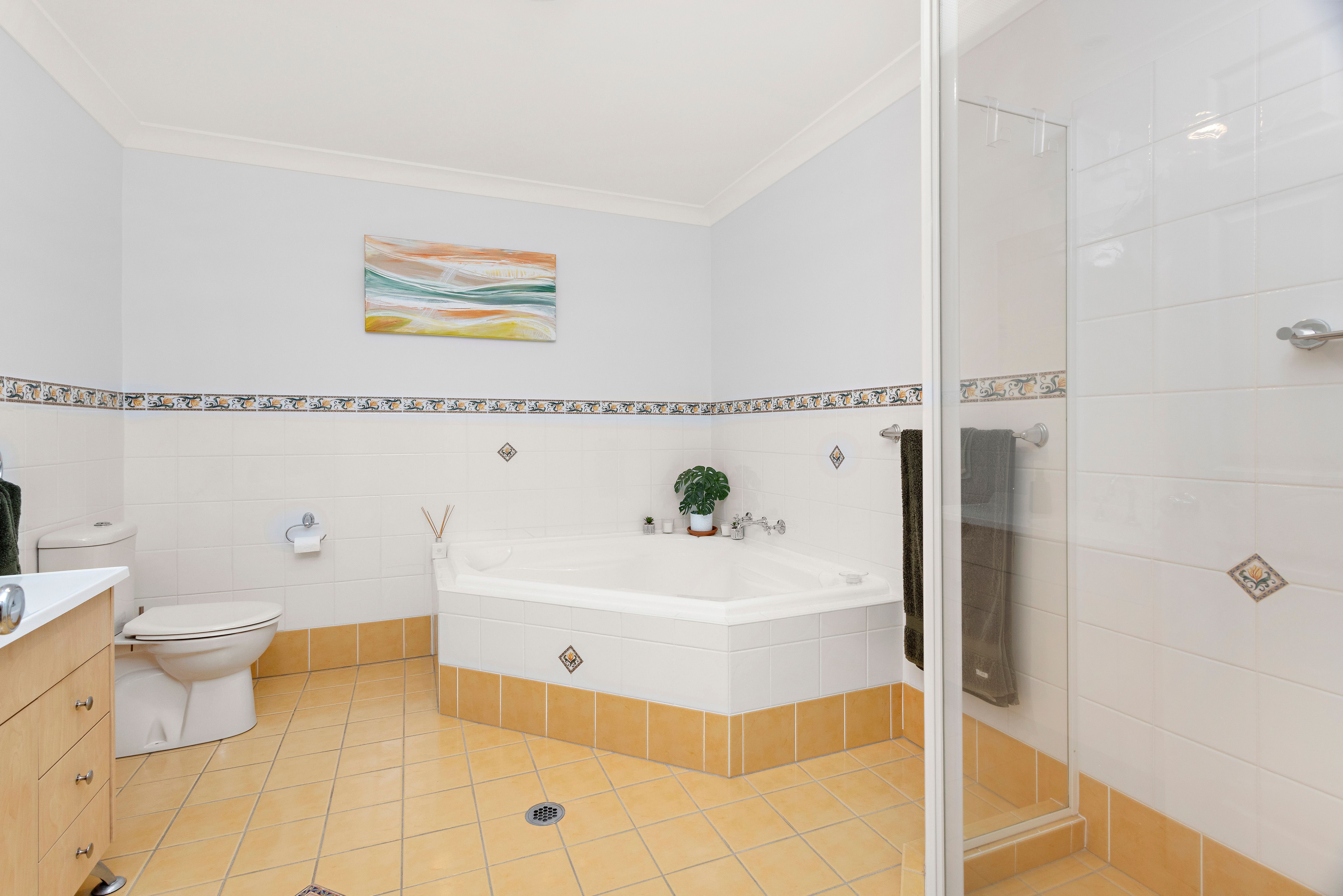 84A South Kiama Drive — photo 15 of 15