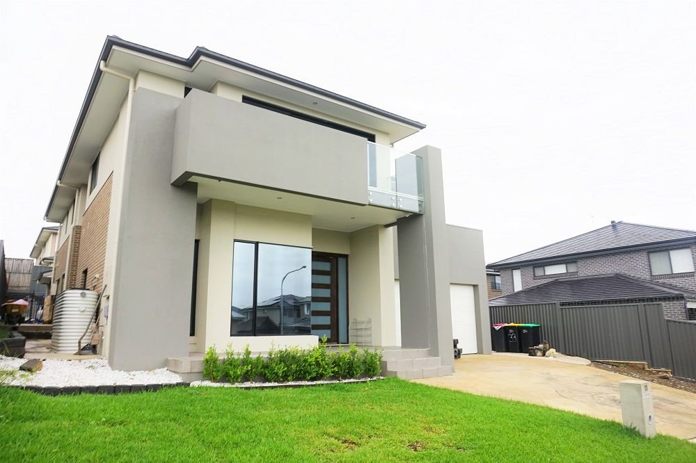 33 Frontier Street, Glenmore Park, NSW 2745