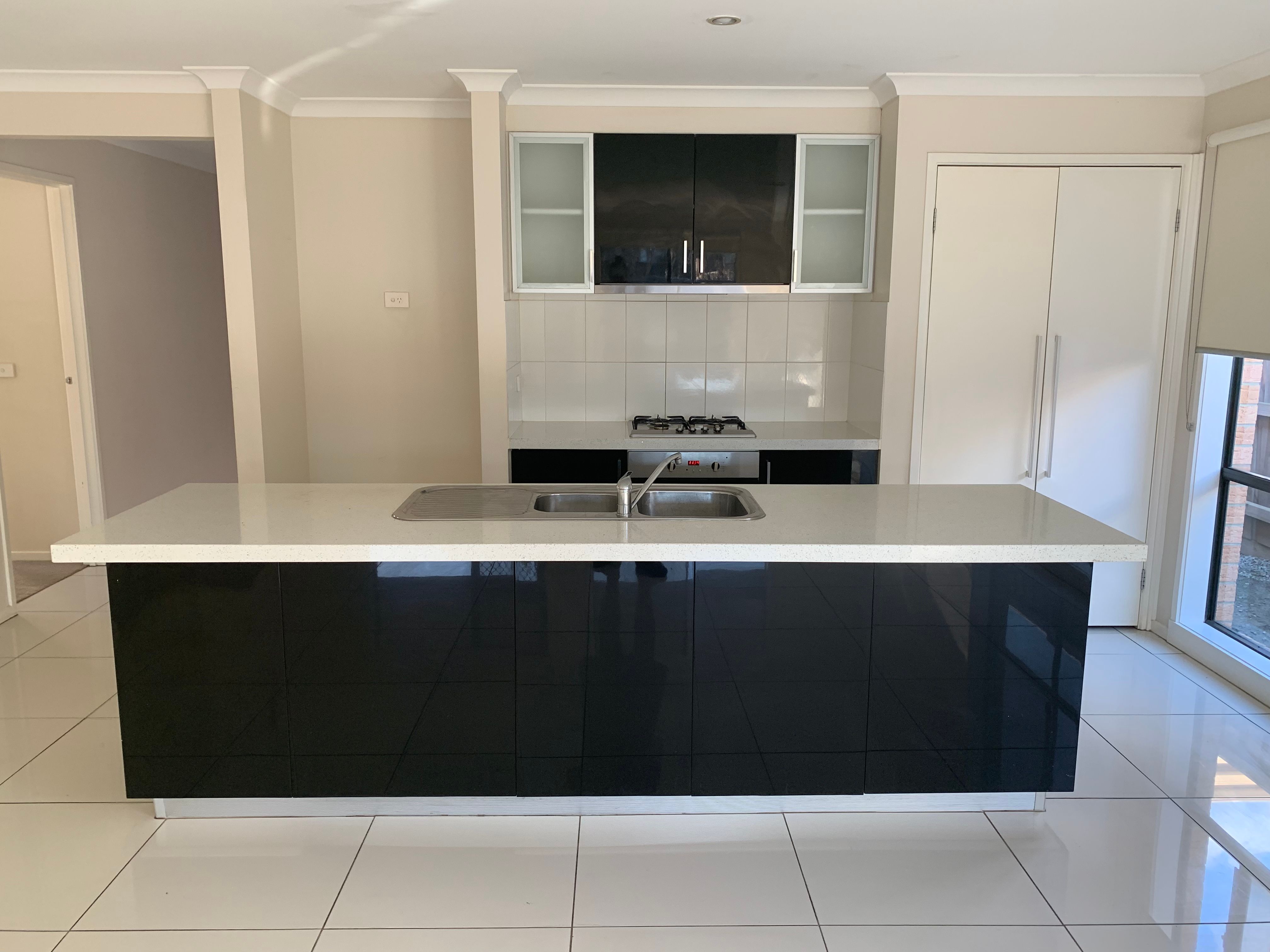 92 Mountainview Boulevard, Cranbourne North, VIC 3977