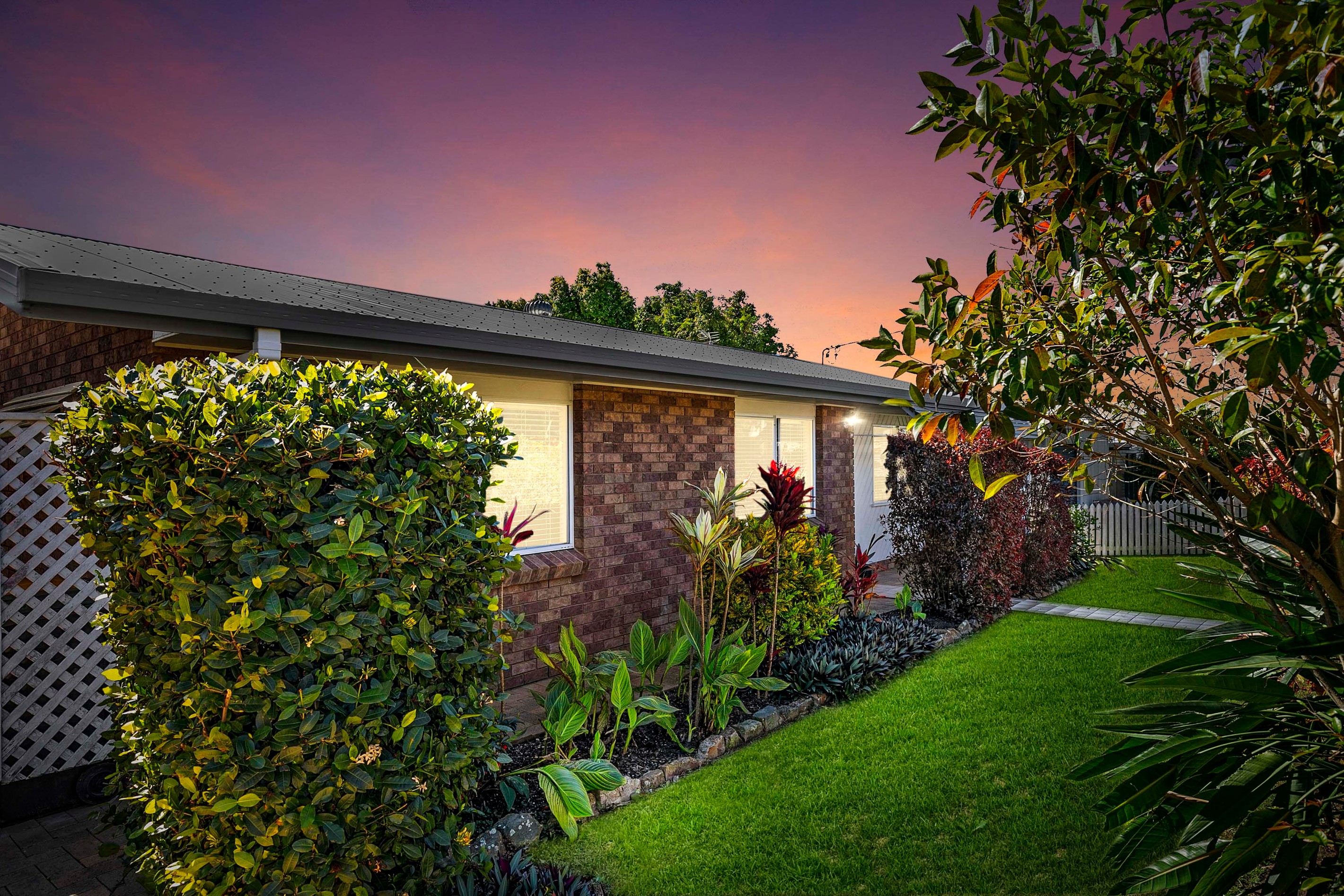 12 Waigani Avenue, Kawungan, QLD 4655
