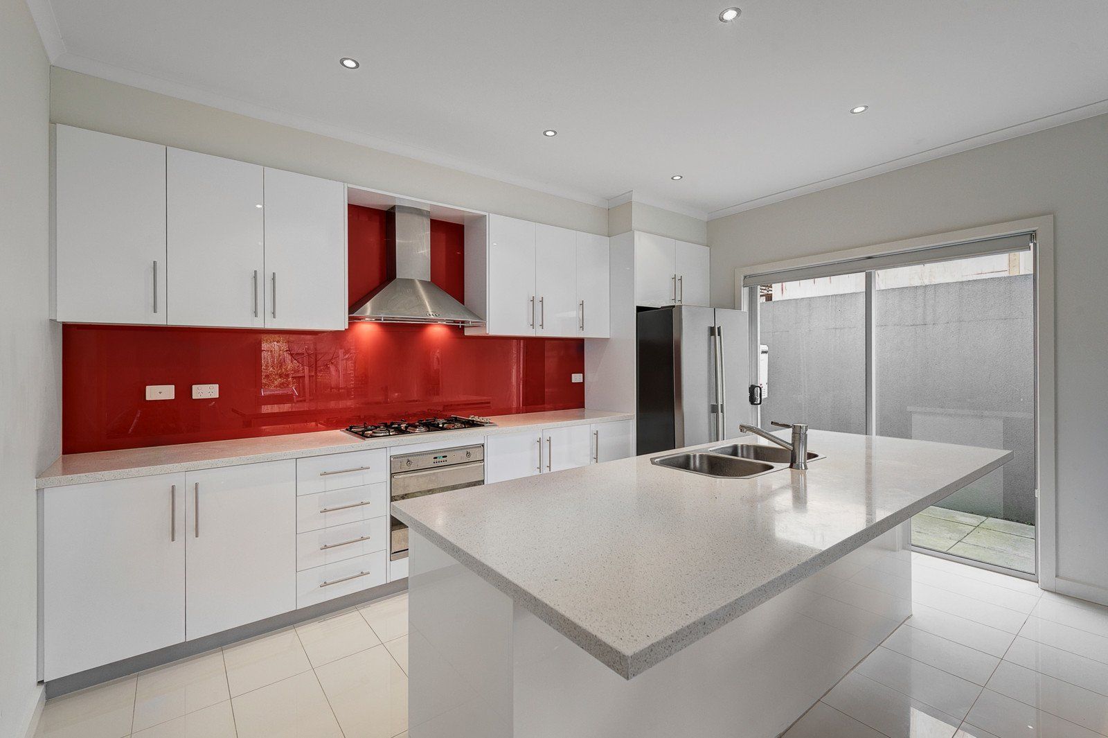 9B Fernhurst Drive, Glen Waverley, VIC 3150