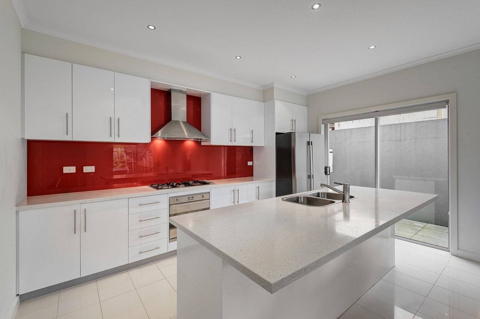9B Fernhurst Drive, Glen Waverley, VIC 3150