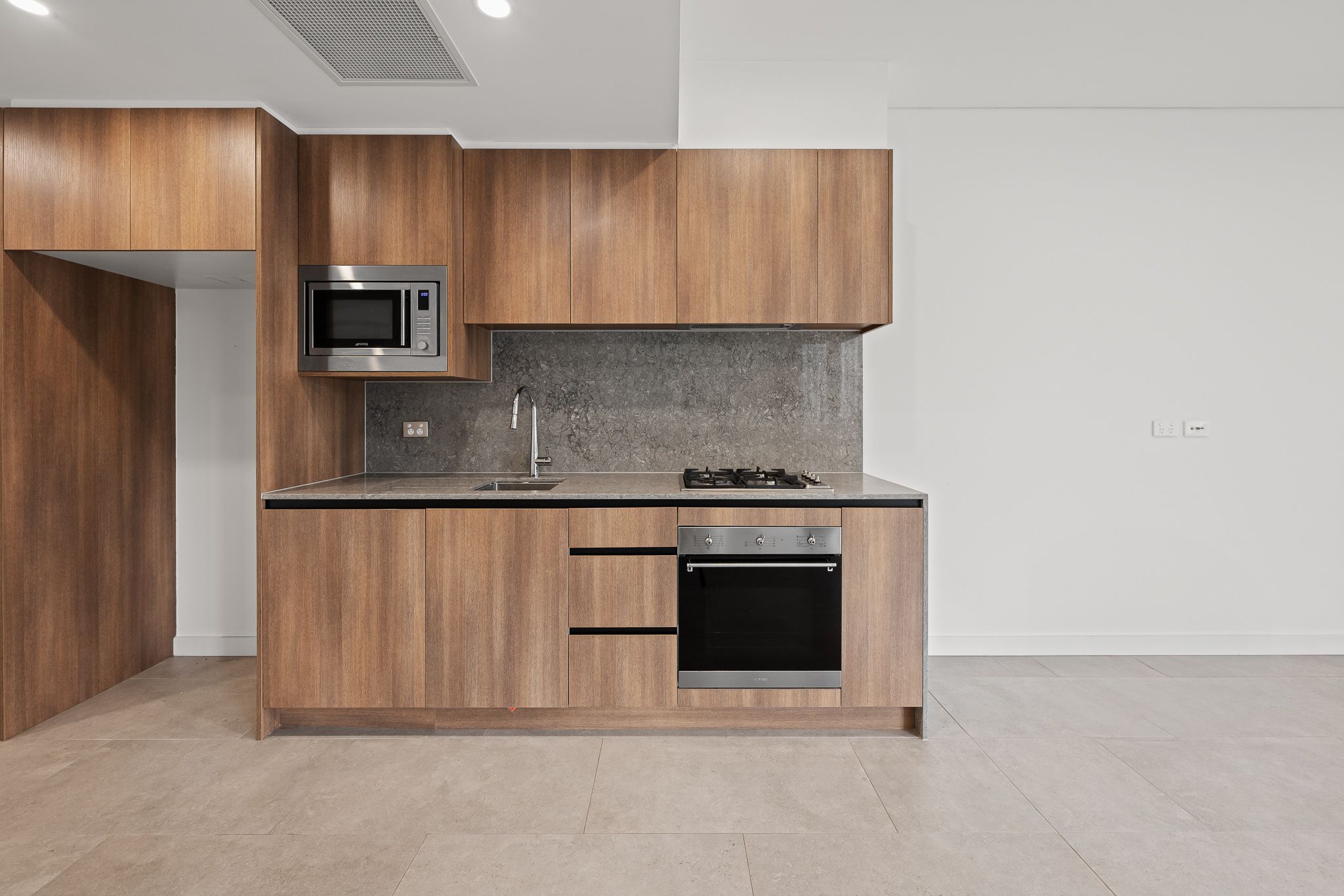 210/3 Haran Street, Mascot, NSW 2020