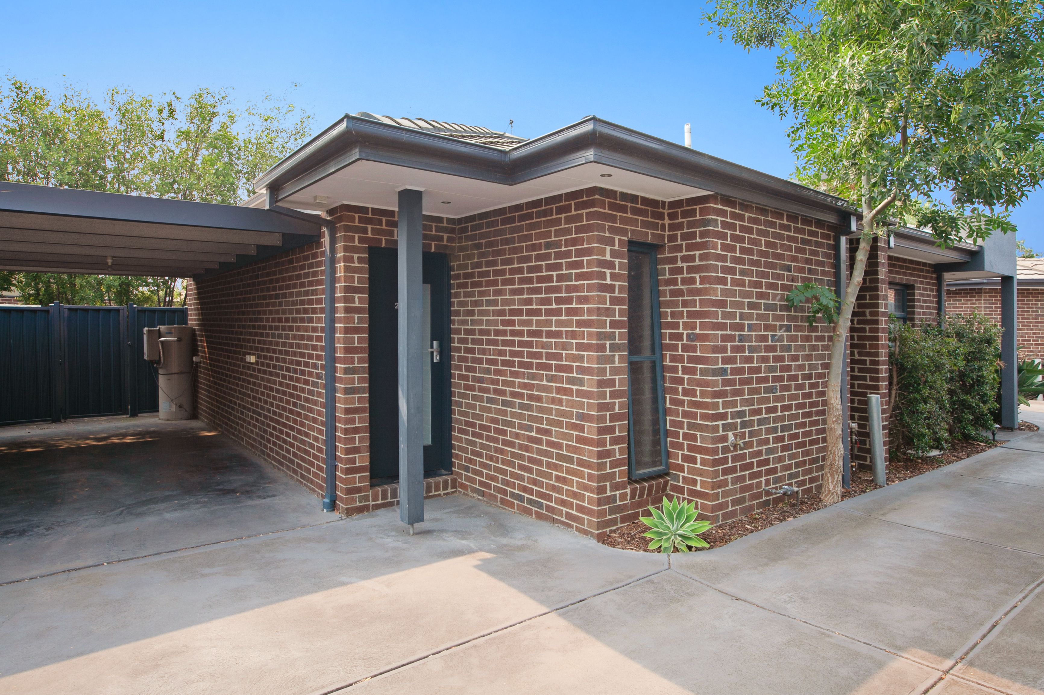 41 McMahon Road, Reservoir VIC 3073