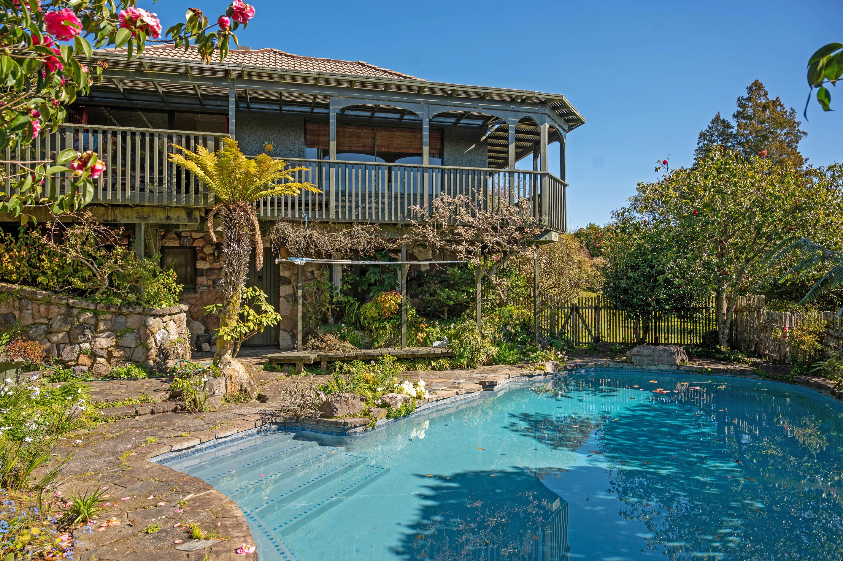 8 Tupara Crescent, Kawaha Point, Rotorua District