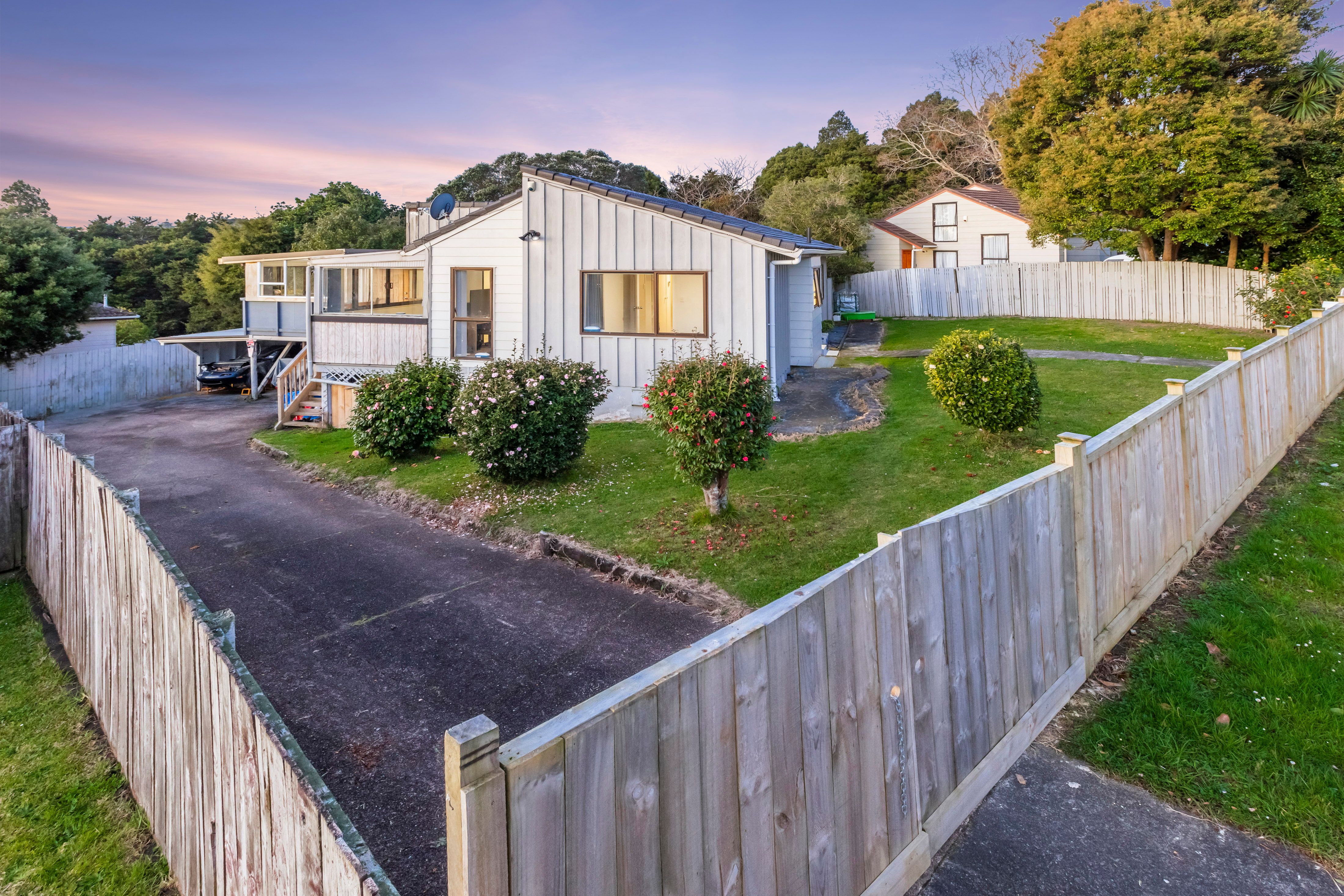 46 Banyan Drive, Totara Heights, Manukau City