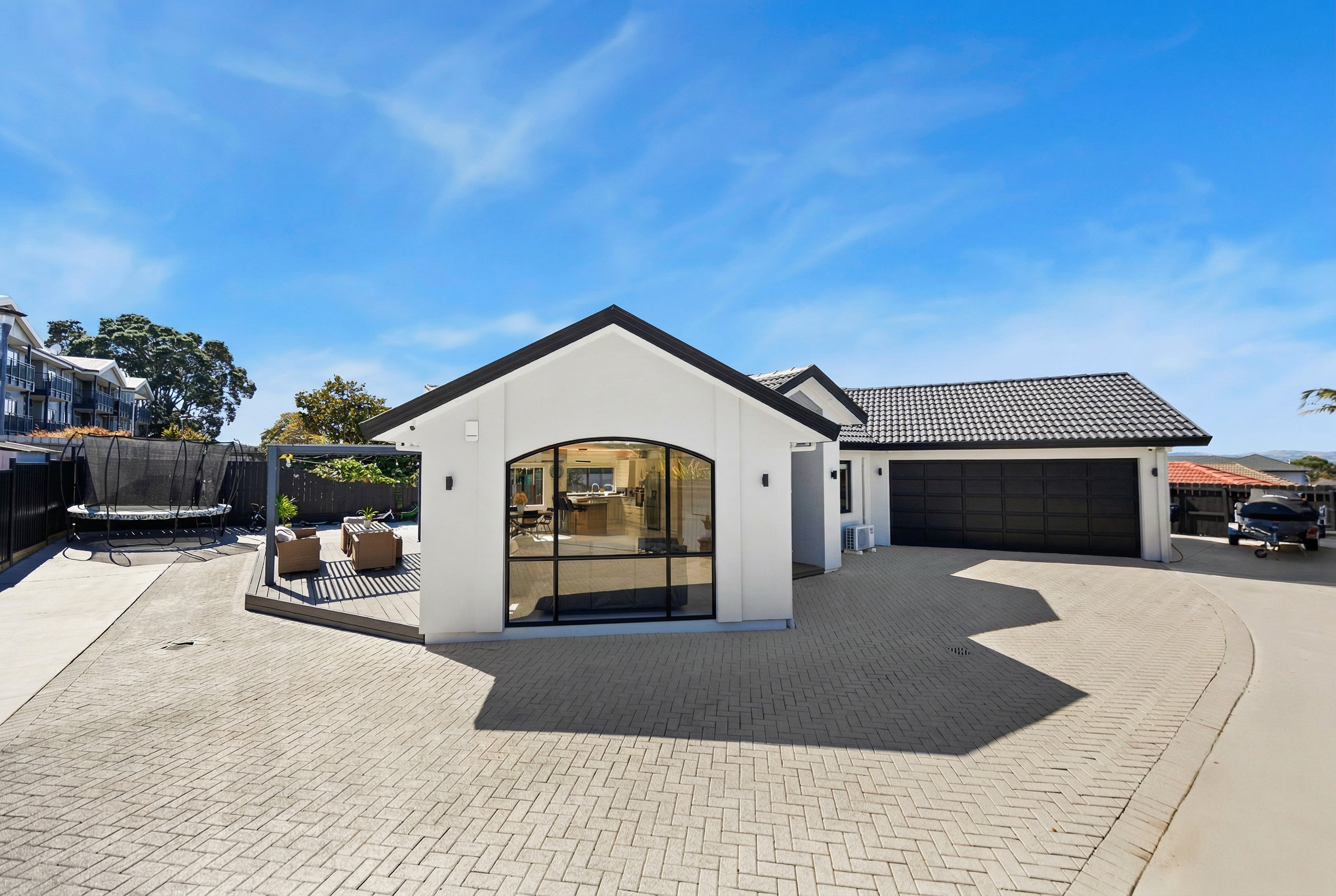 16 Norm Pellow Drive, The Gardens, Manukau City