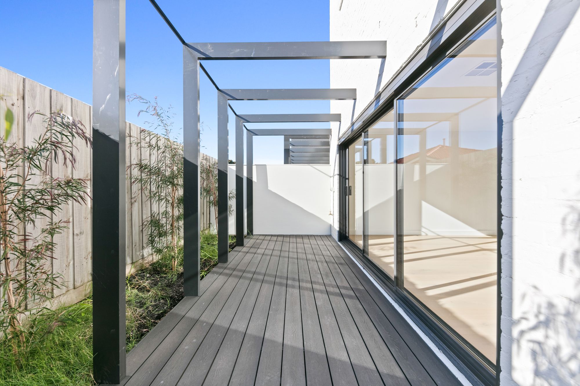 101A Queen Street — photo 10 of 11