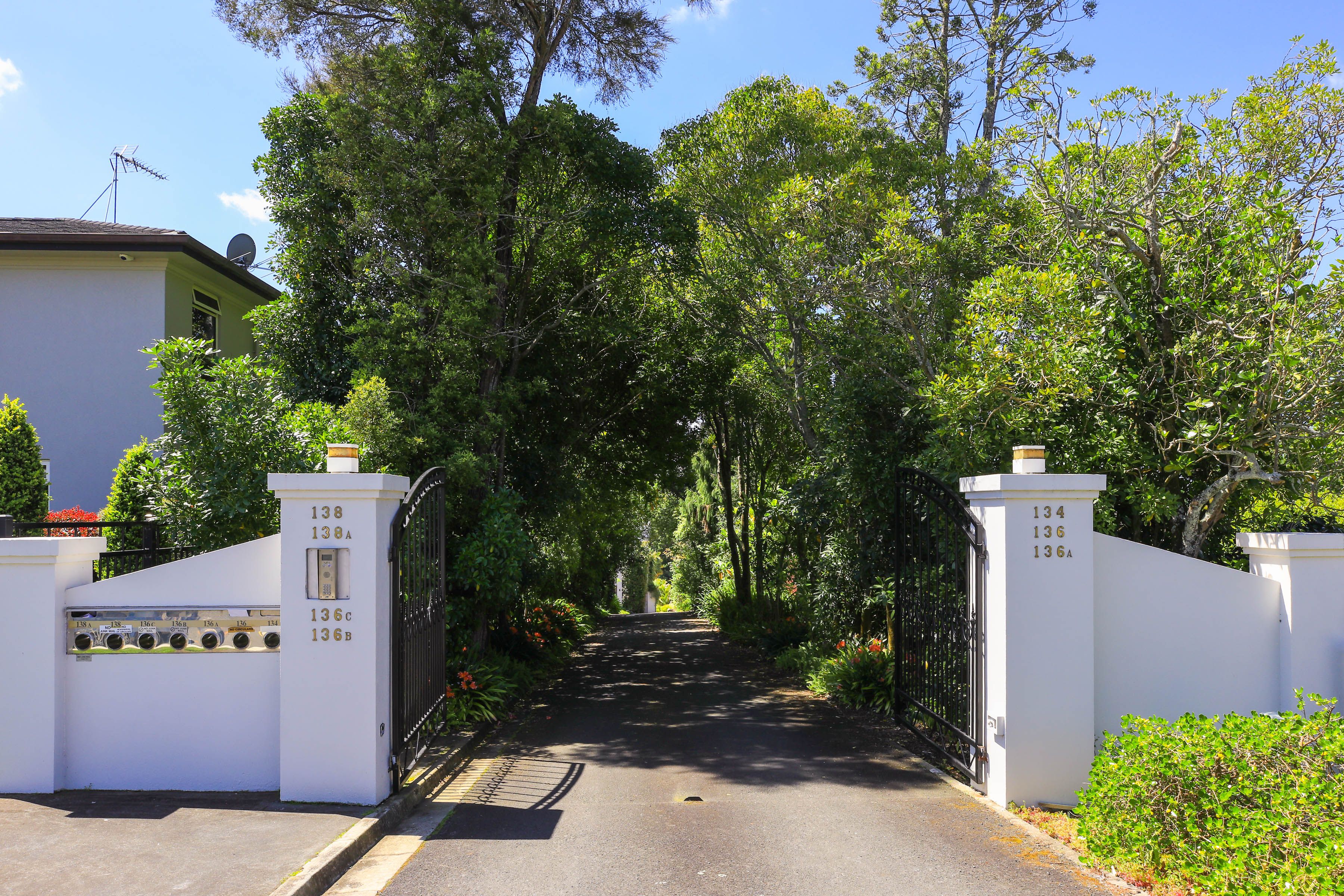 134 Lake Crescent, Hamilton Lake, Hamilton City
