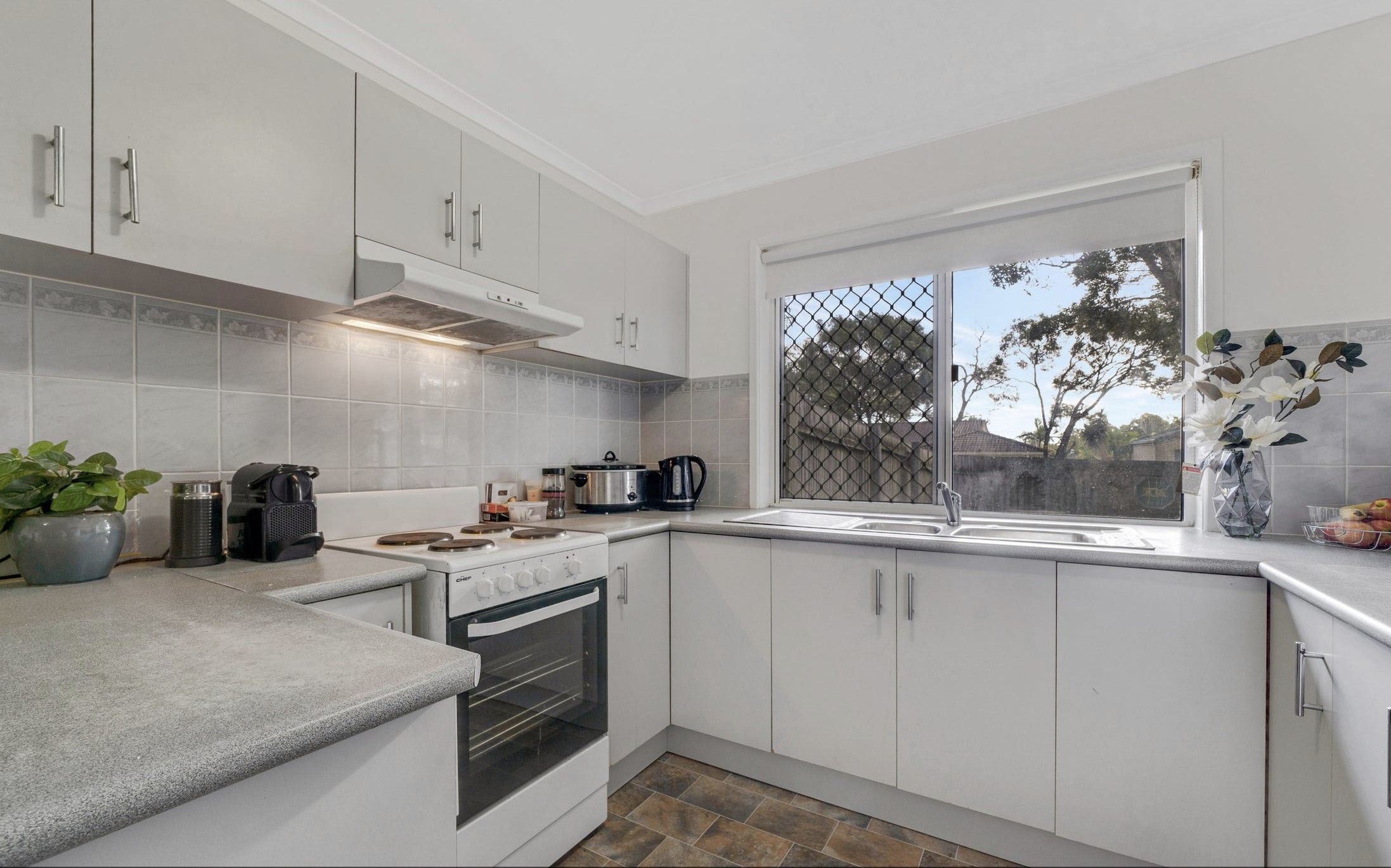 9 Dowling Crescent, Eagleby, QLD 4207