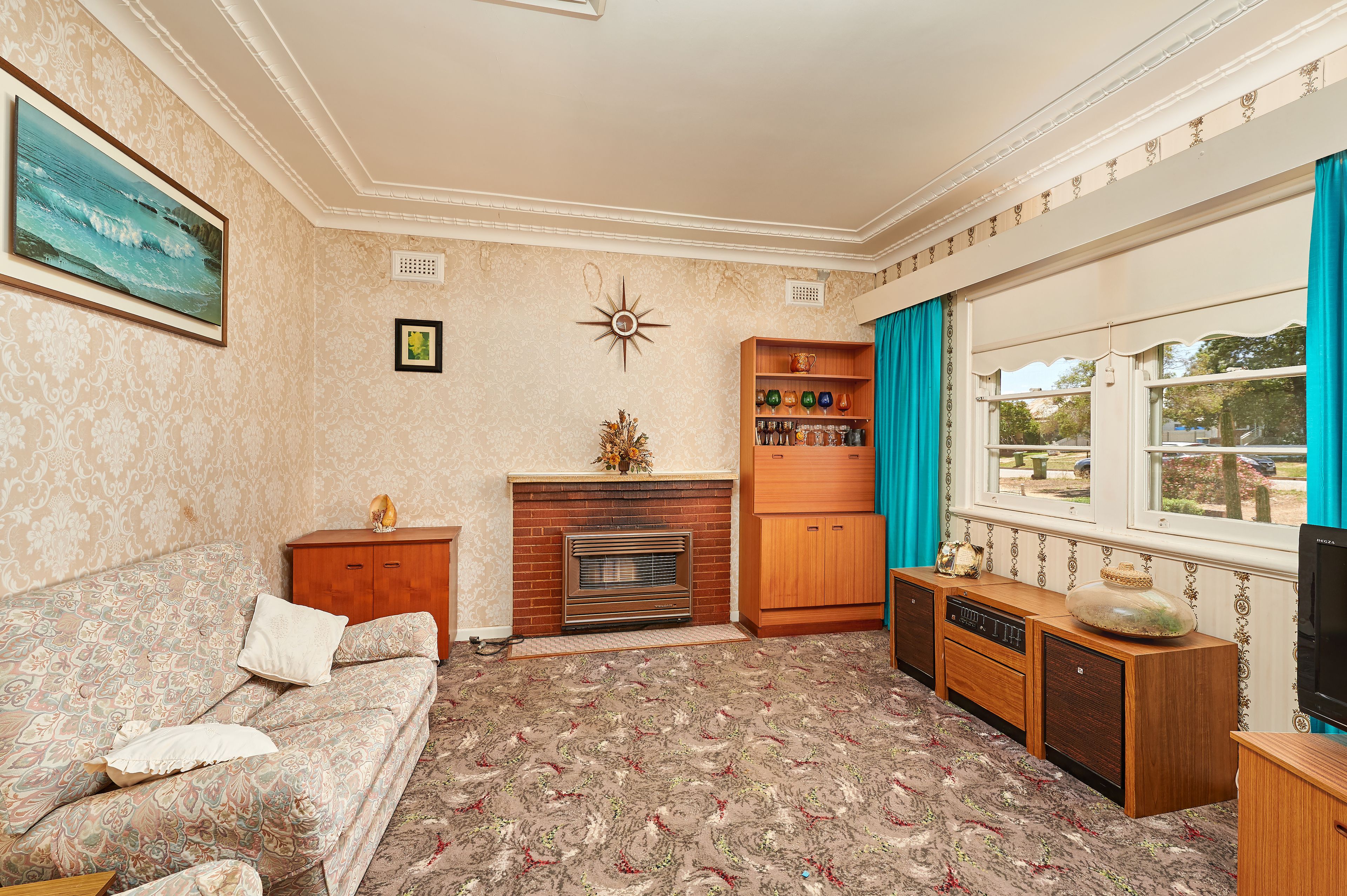 52 Heath Street, Turvey Park, NSW 2650