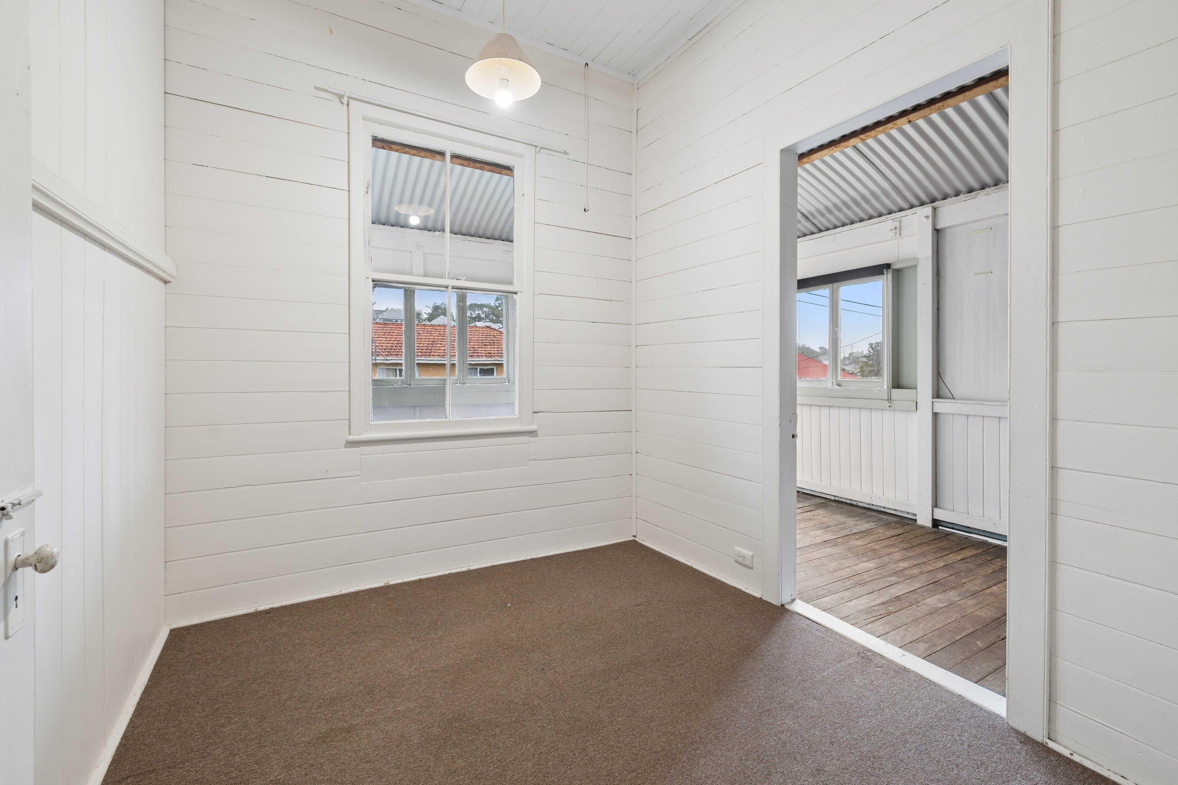 21 Woolcock Street — photo 5 of 11