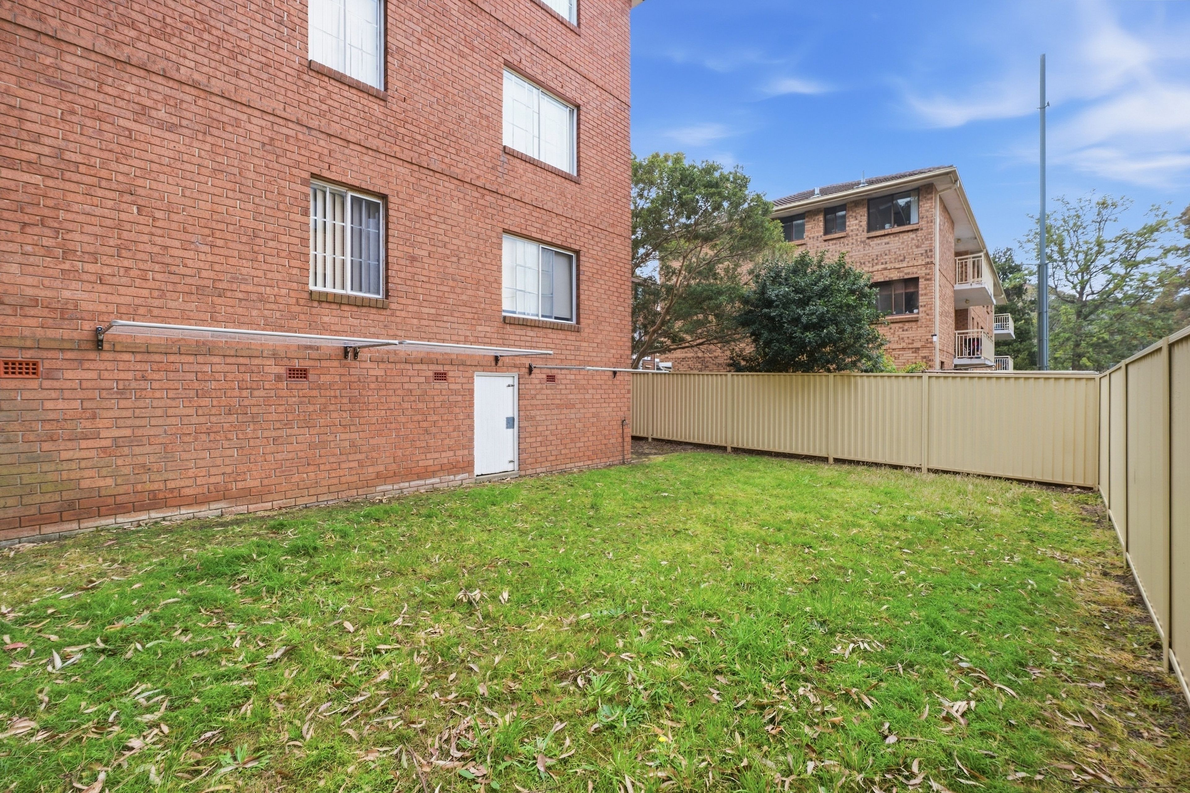 15 Castle Street — photo 12 of 16