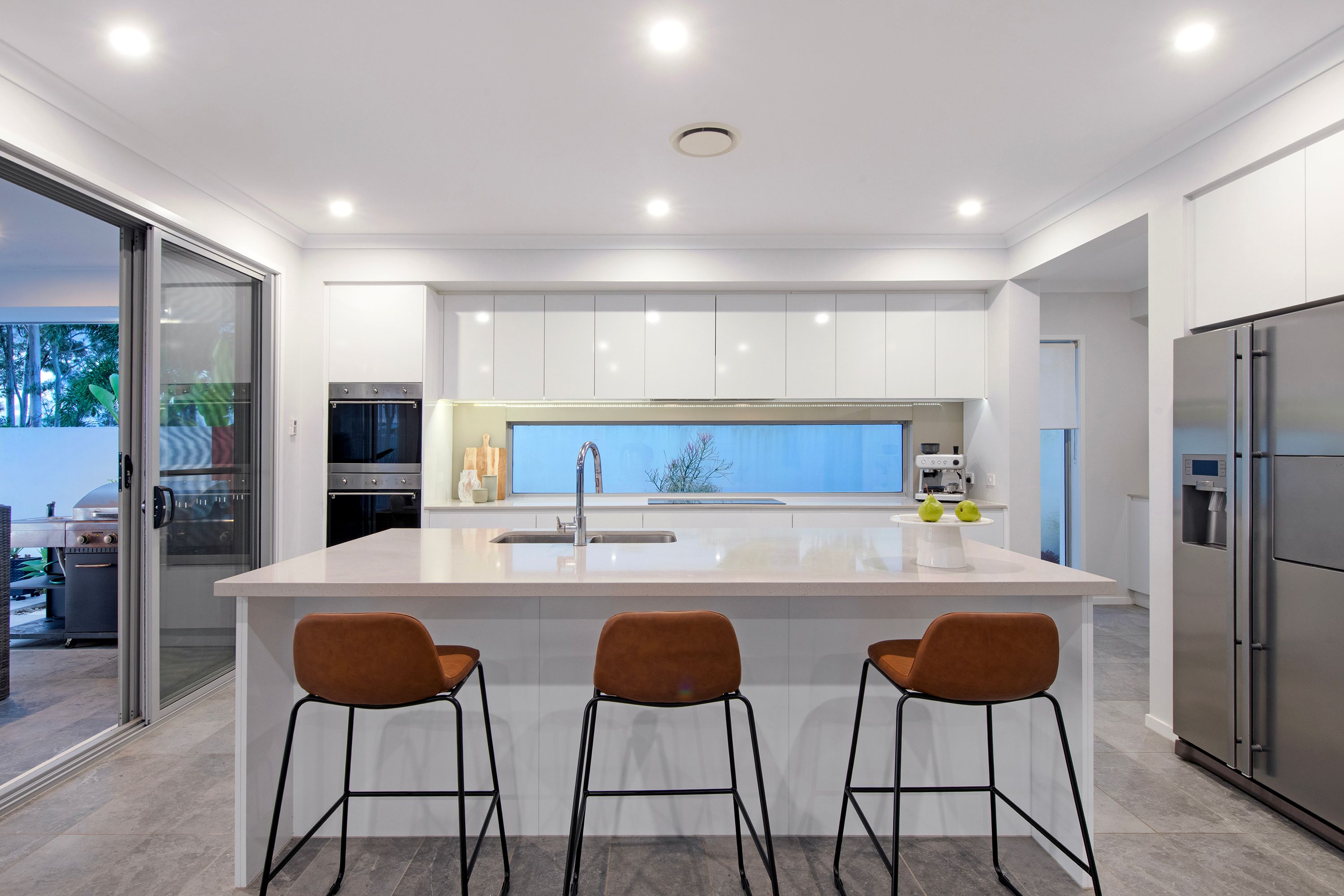 98 Lake Serenity Boulevard — photo 5 of 30