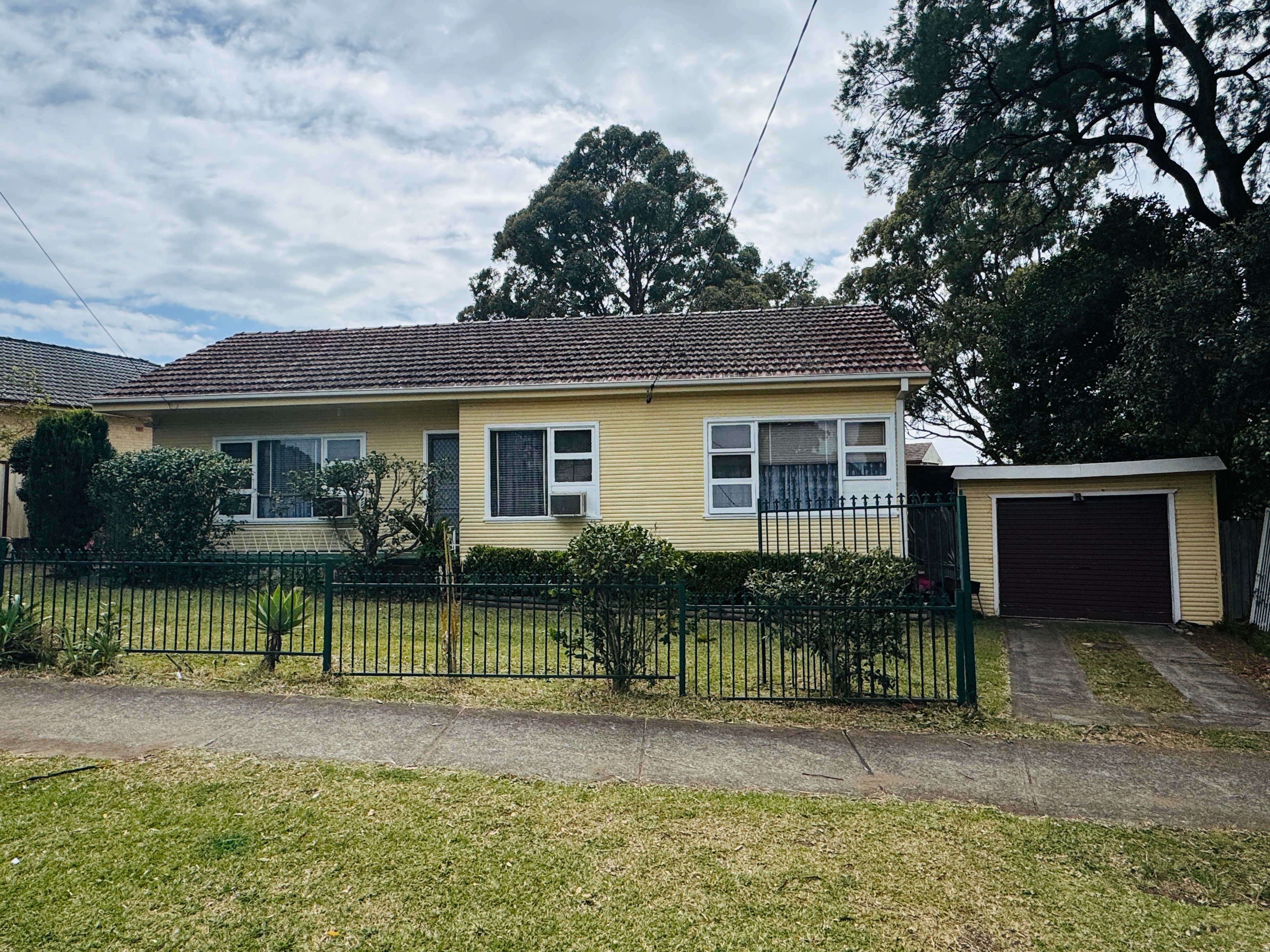 47 Central Road — photo from Ray White Riverwood
