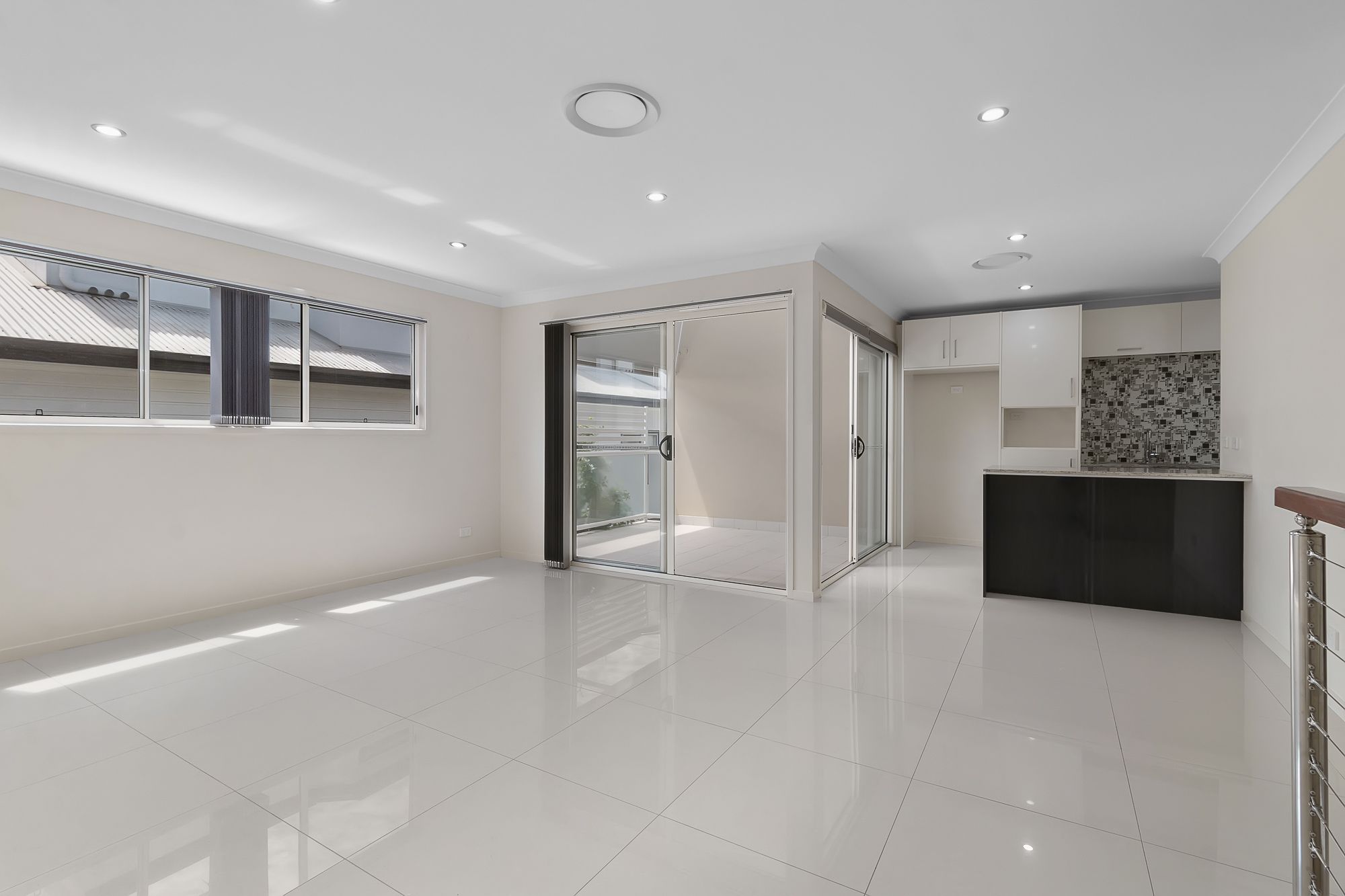 3/69 Pembroke Street — photo 3 of 9