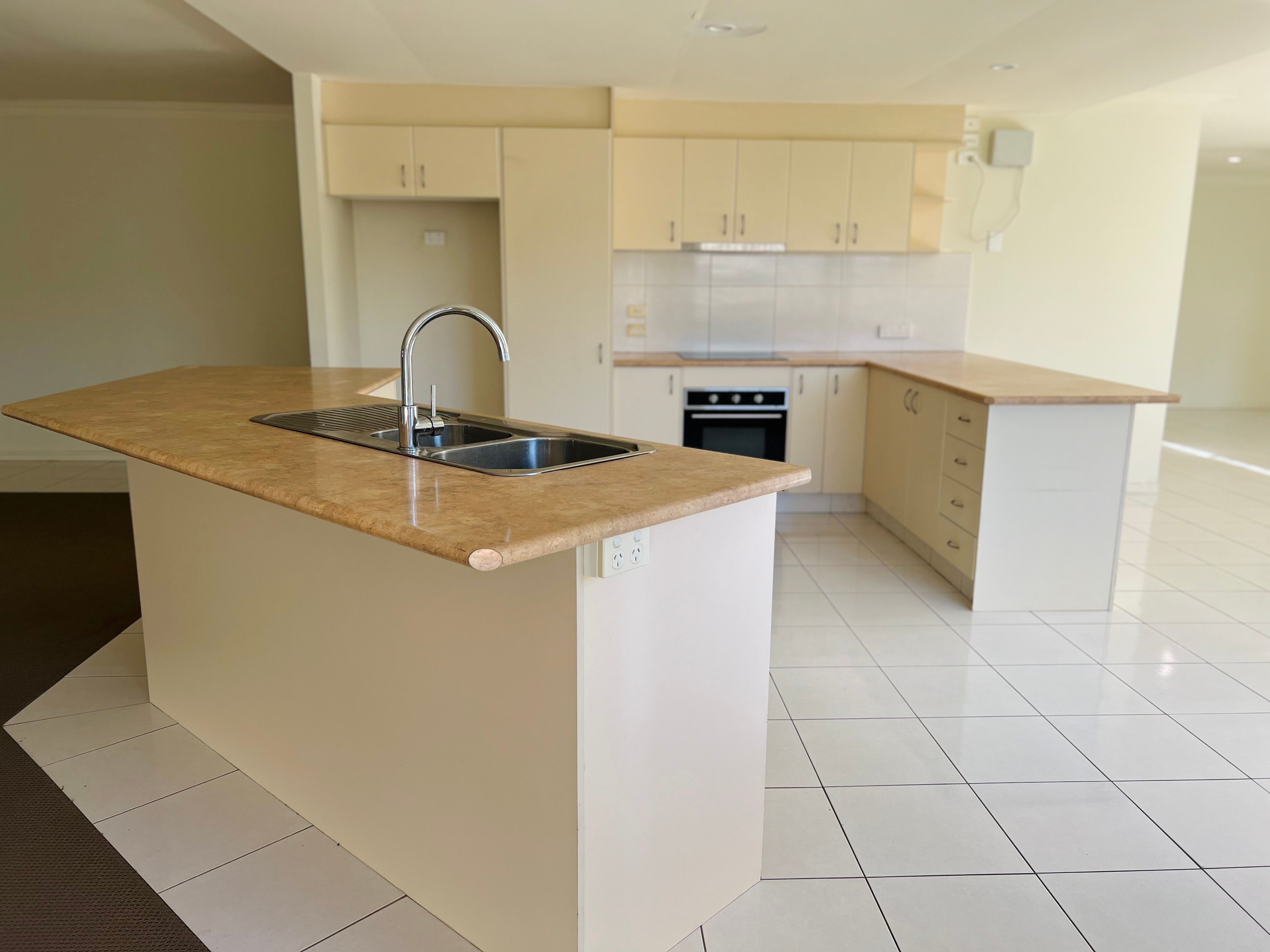 70 Olympus Drive, Robina, QLD 4226