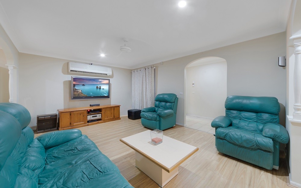 13 Jacques Place, Minchinbury, NSW 2770