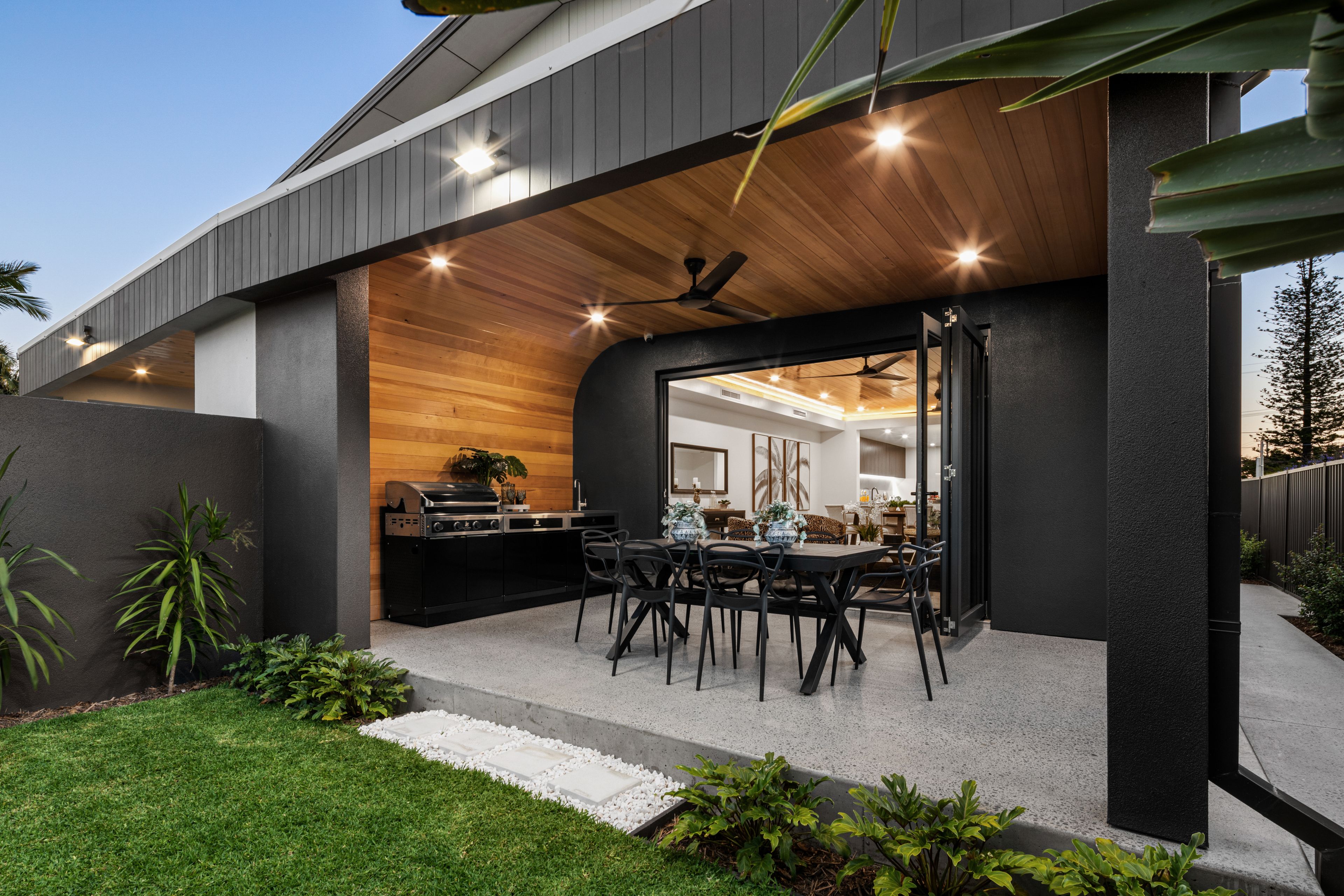 45A Howard Street, Runaway Bay, QLD 4216
