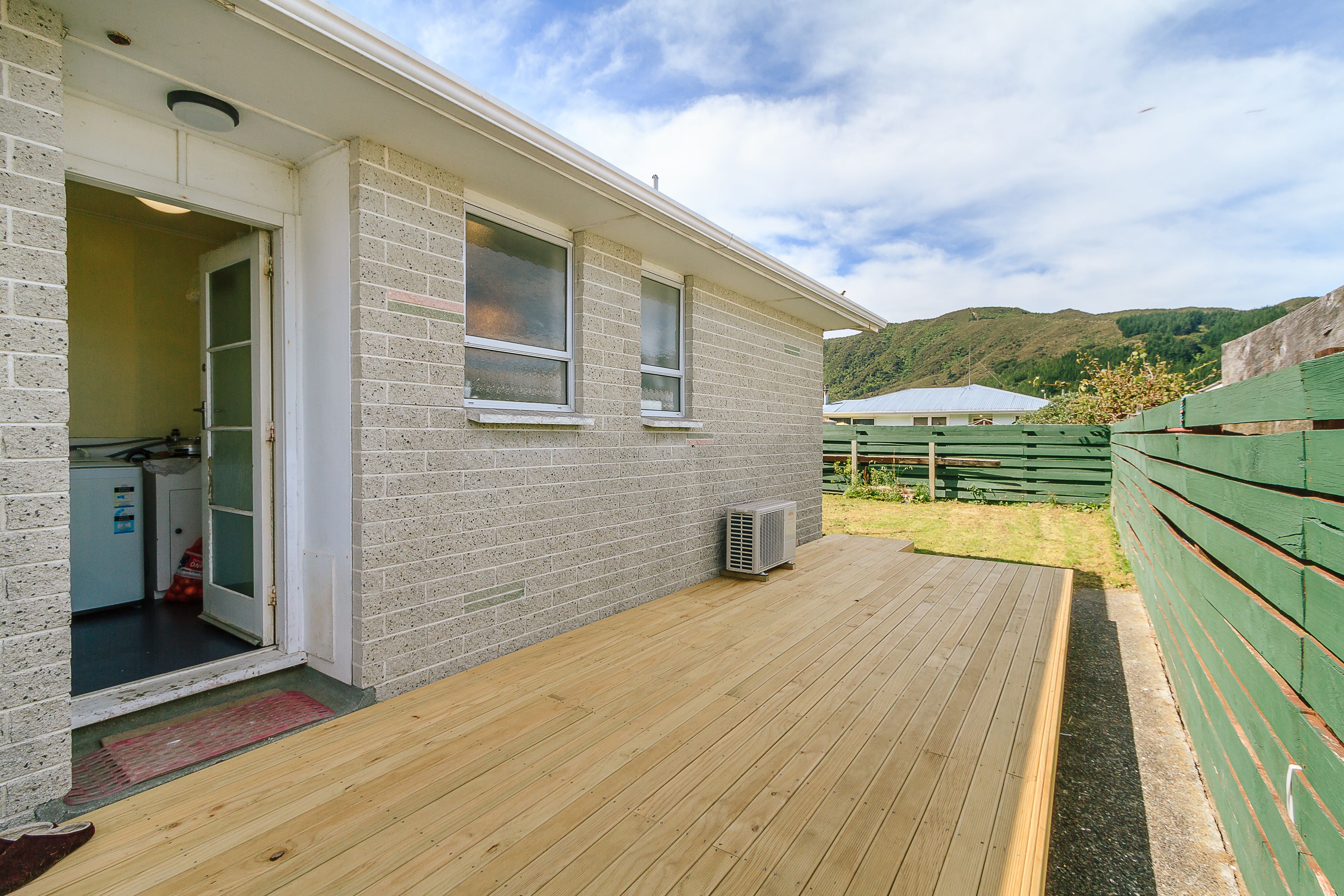 252B Wellington Road, Wainuiomata, Lower Hutt City