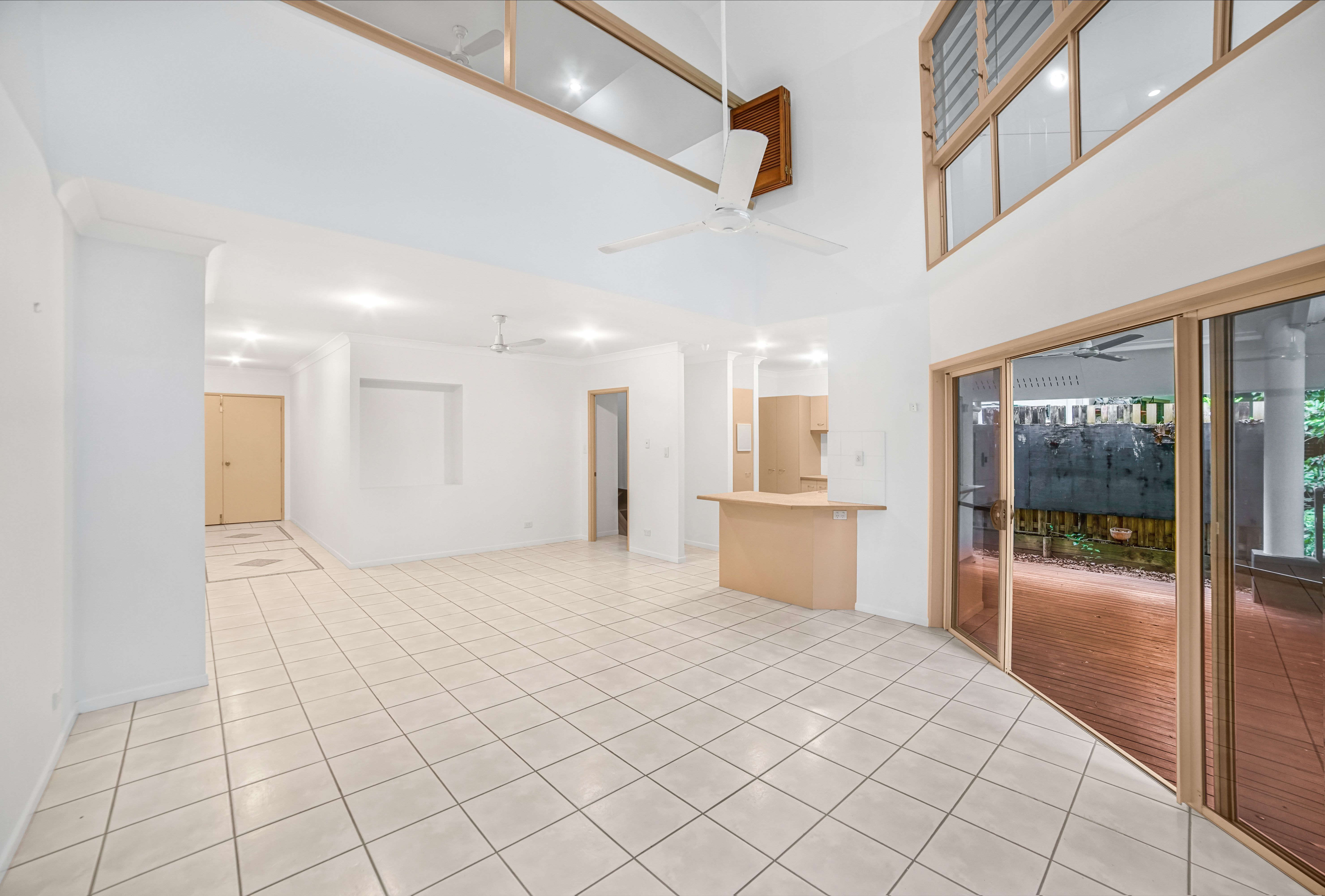 3/12 Murchison Street — photo 5 of 11