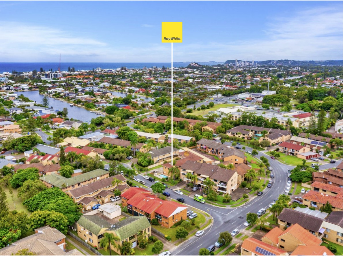 6/3 Angie Court, Mermaid Waters, QLD 4218