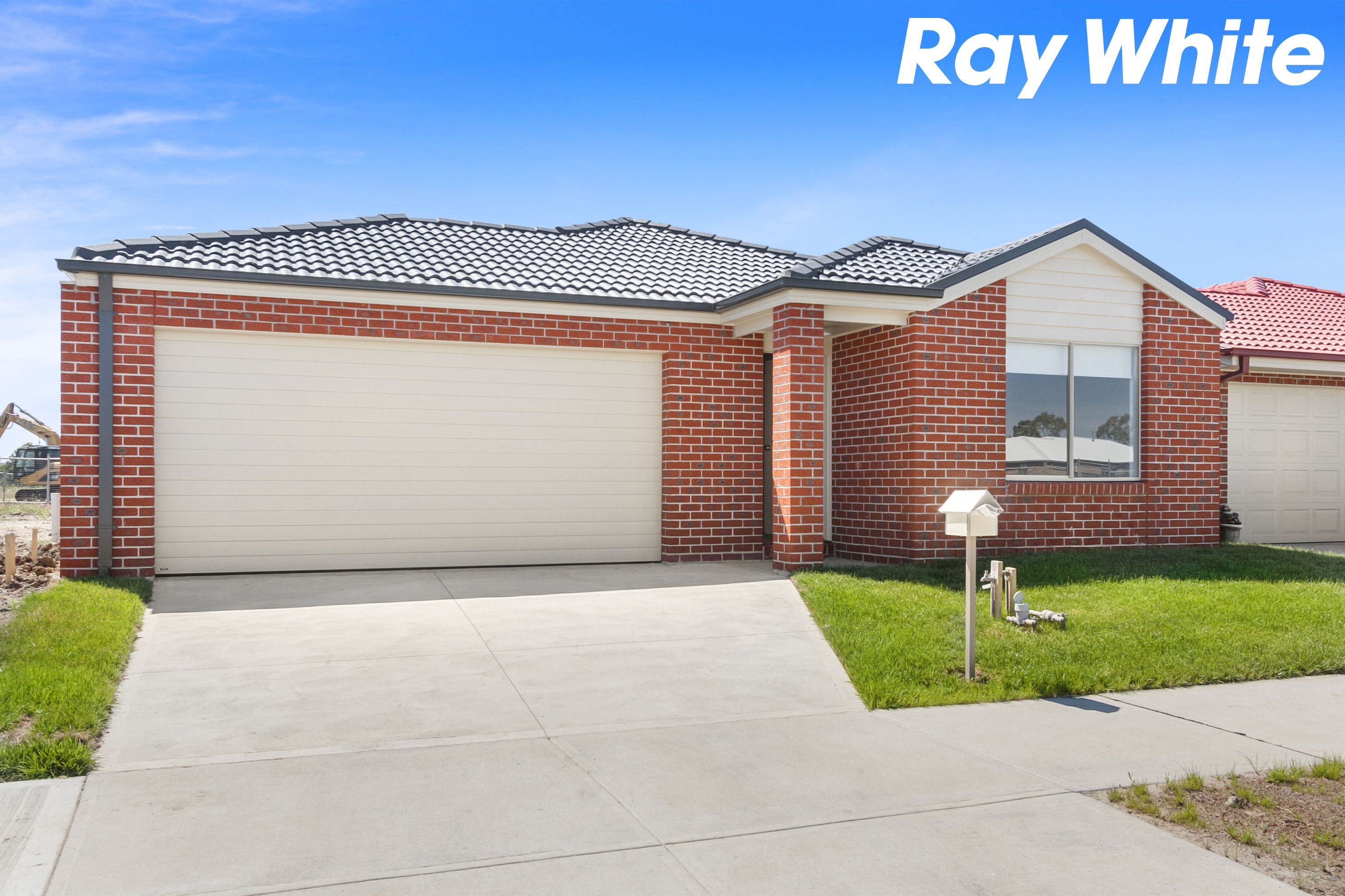 65 Pinnacle Drive, Pakenham, VIC 3810