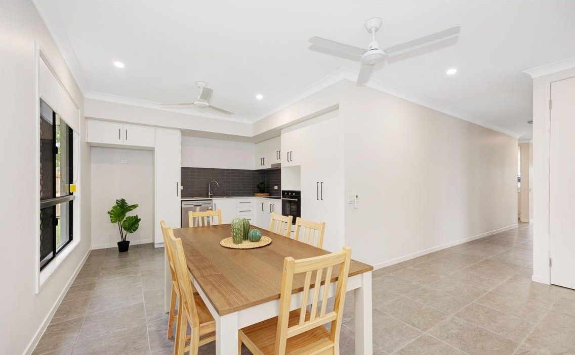 3/252 Pinnacle Drive — photo 4 of 5