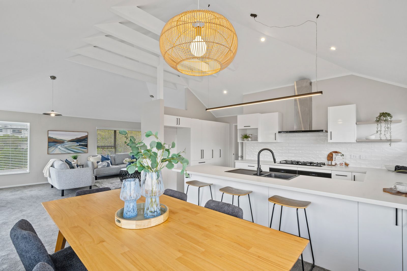 1 Robert Street, Newlands, Wellington City