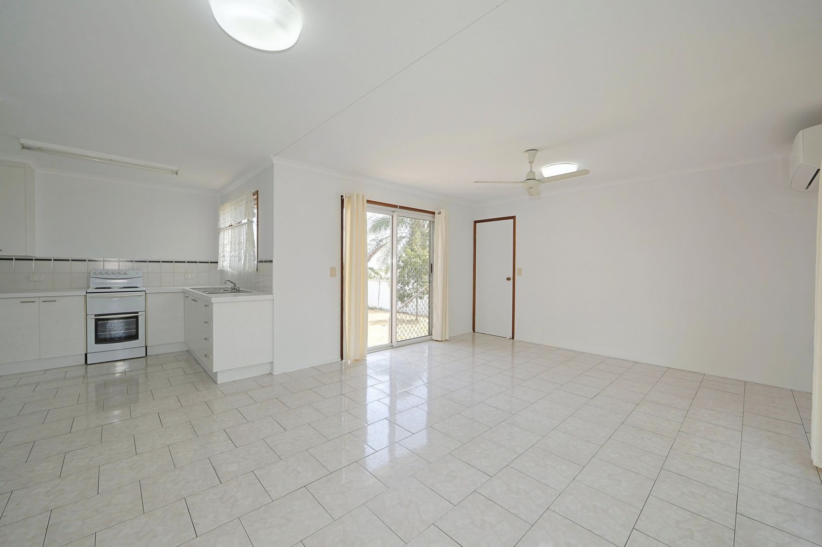 62 Wilfred Street, Bargara, QLD 4670