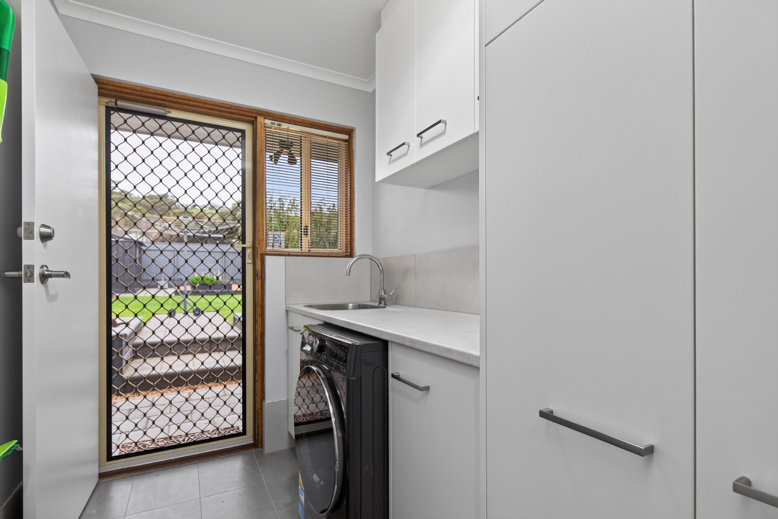 34 Mount Terrace — photo 11 of 25