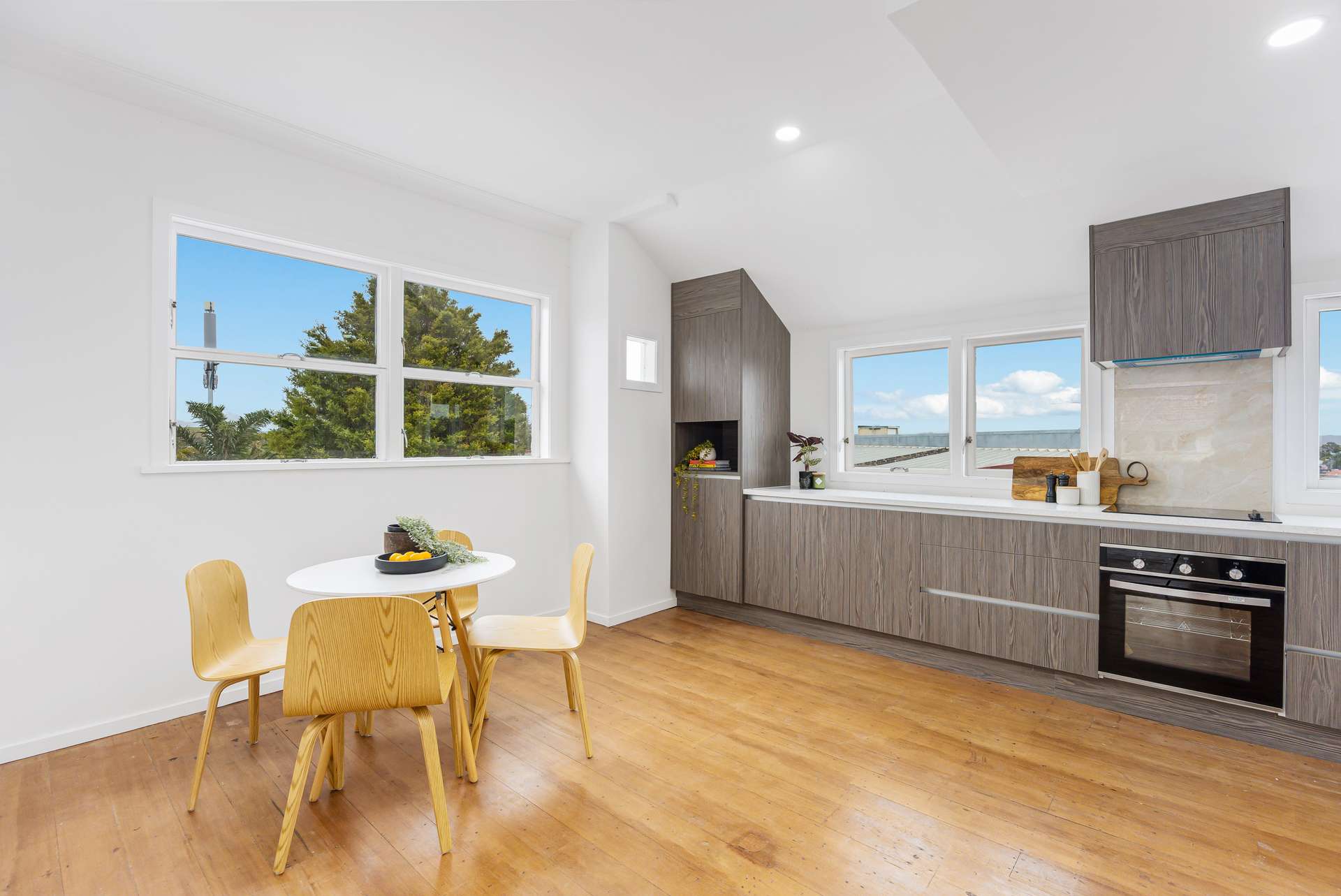 241 Rodney Street photo 7