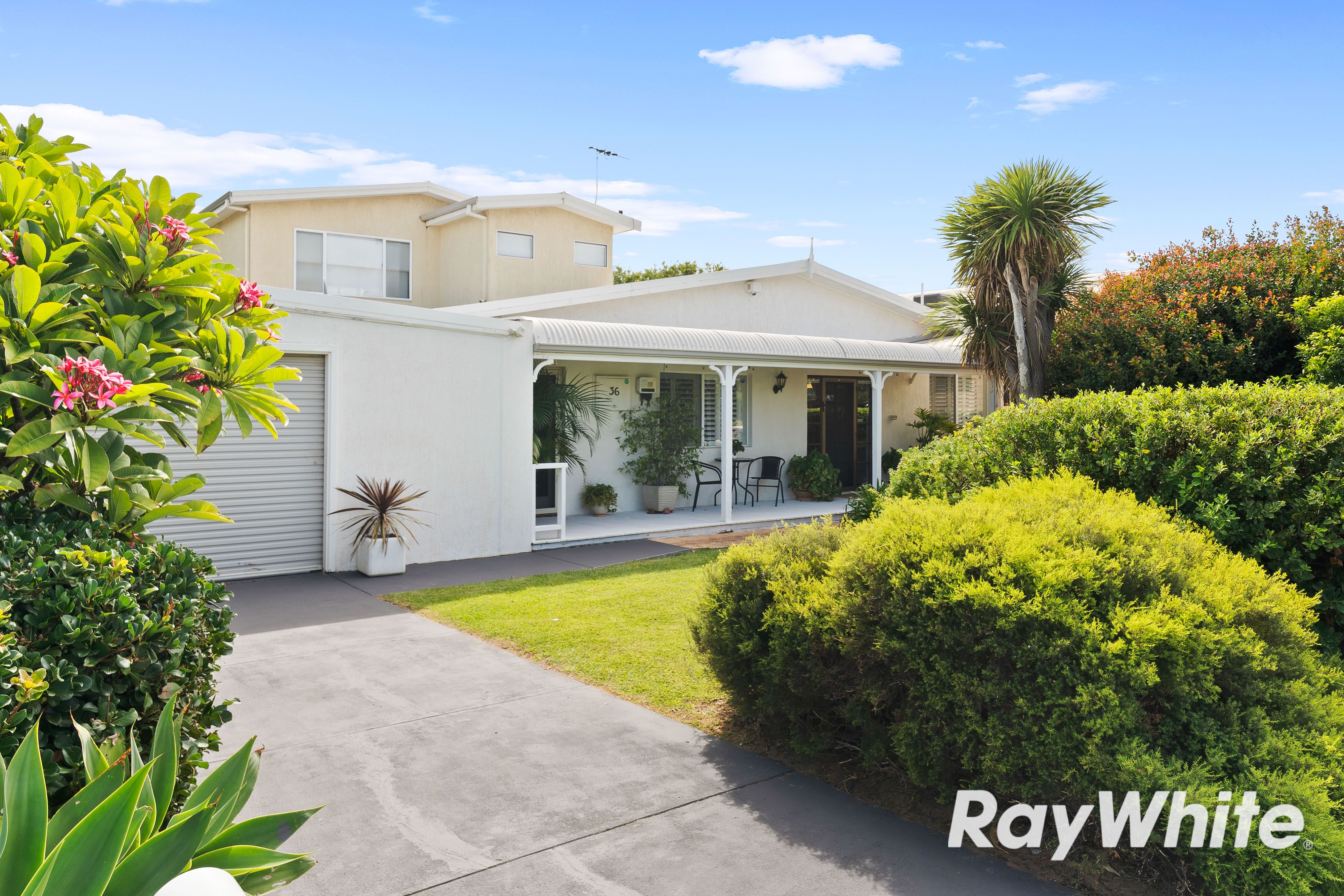 36 Peter Street, Halls Head, WA 6210
