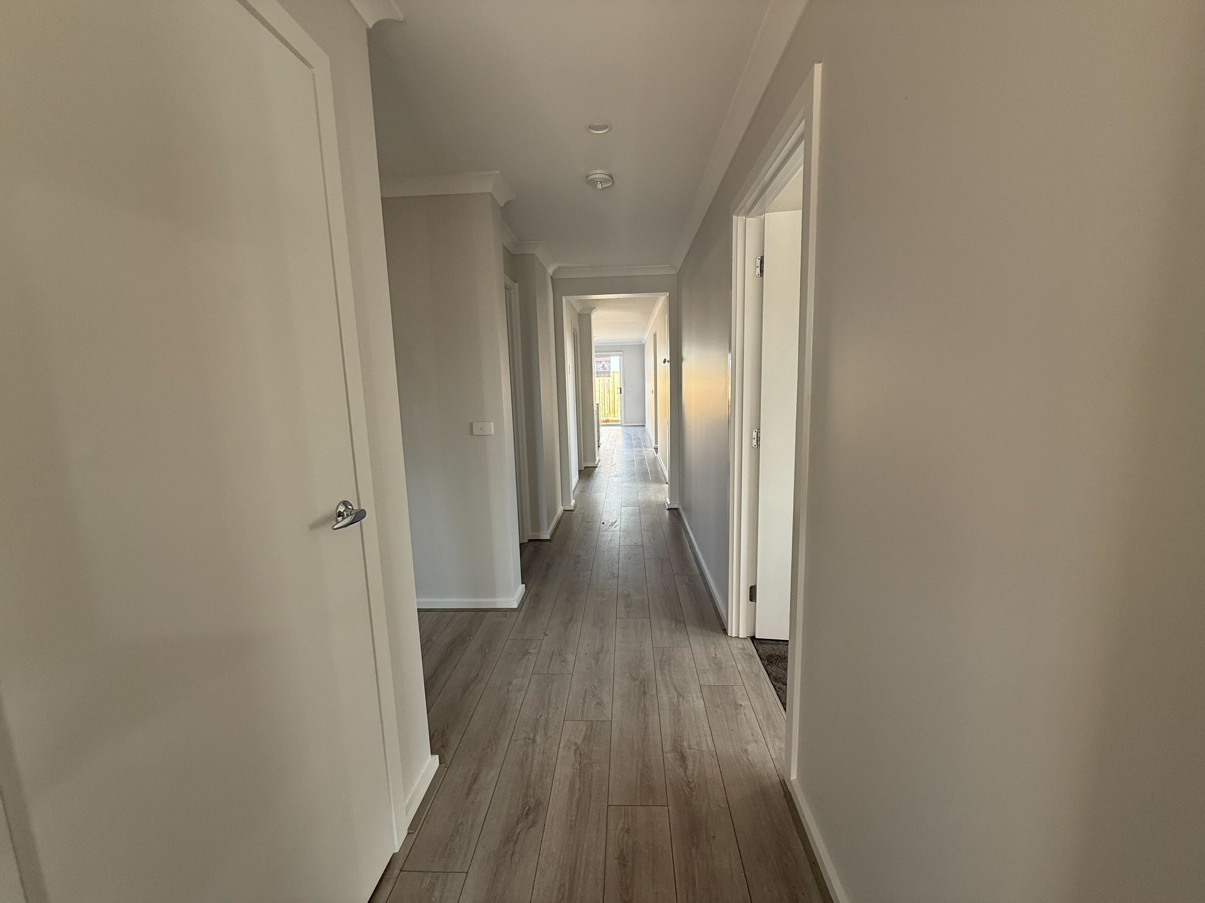 5 Granville Street, MANOR LAKES, VIC 3024