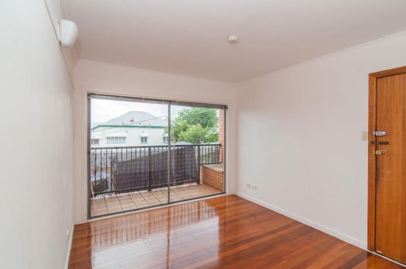 2/56 Windsor Road, Red Hill, QLD 4059
