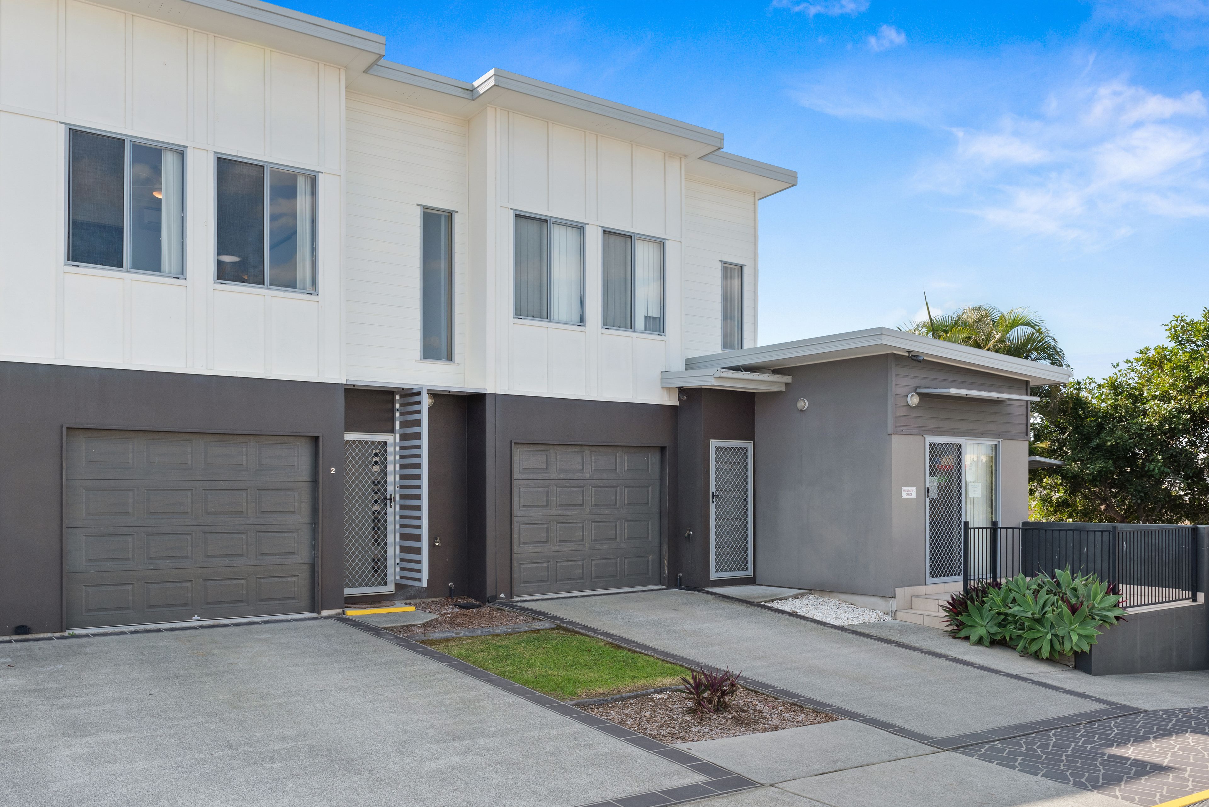 1 Cascade Drive, Underwood QLD 4119