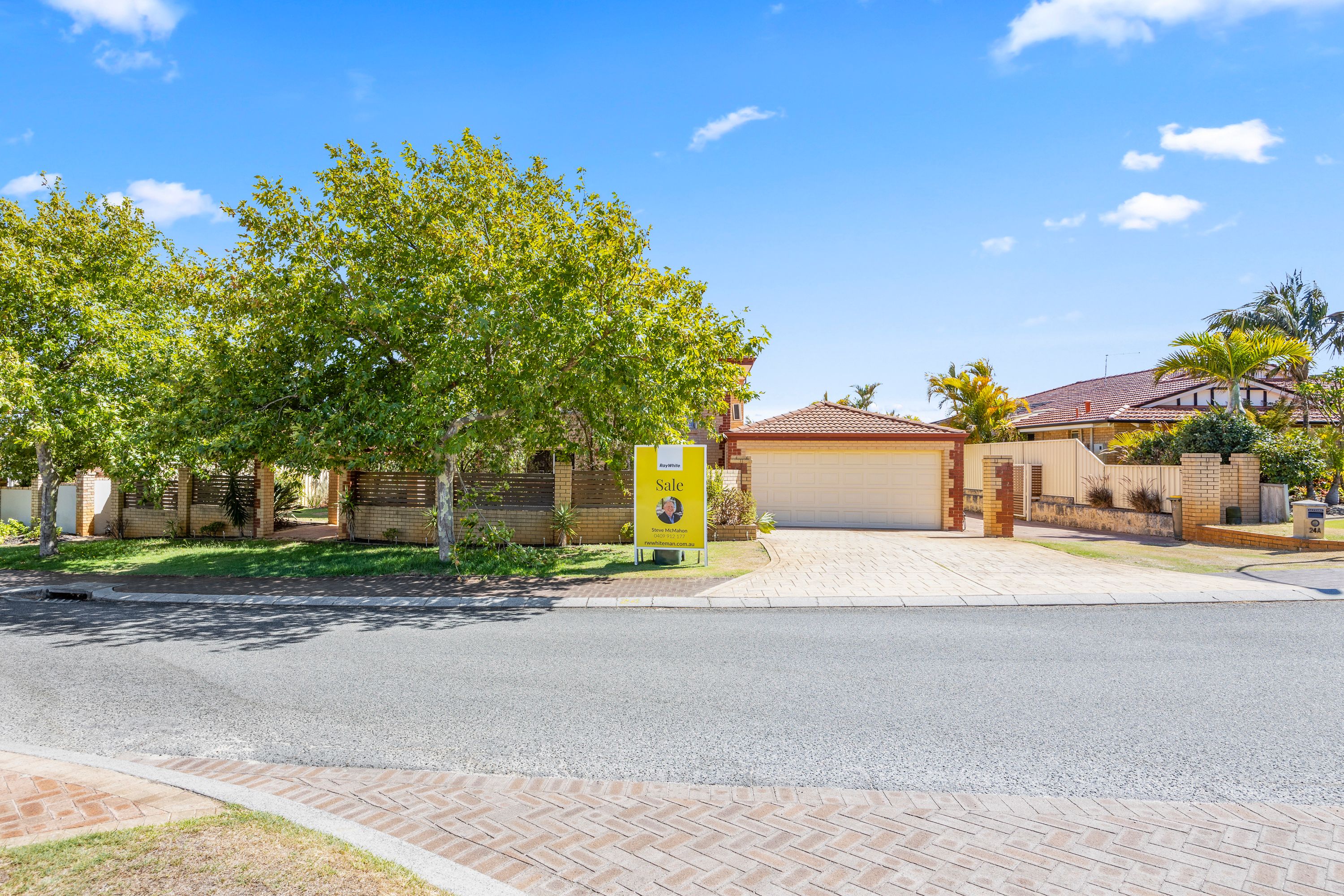 24 Southpointe Crescent, Ballajura, WA 6066