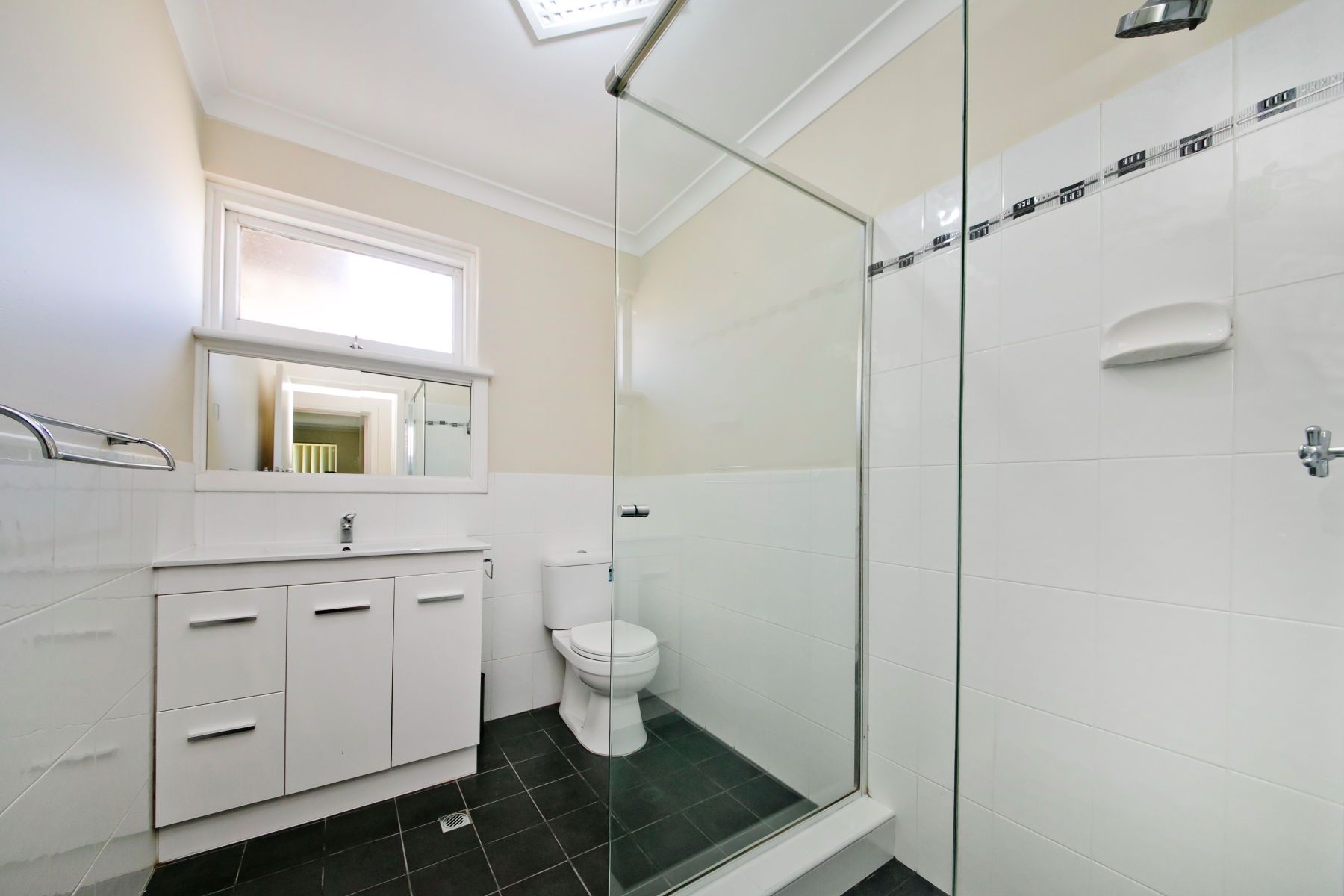 23 Hollett Road — photo 8 of 19