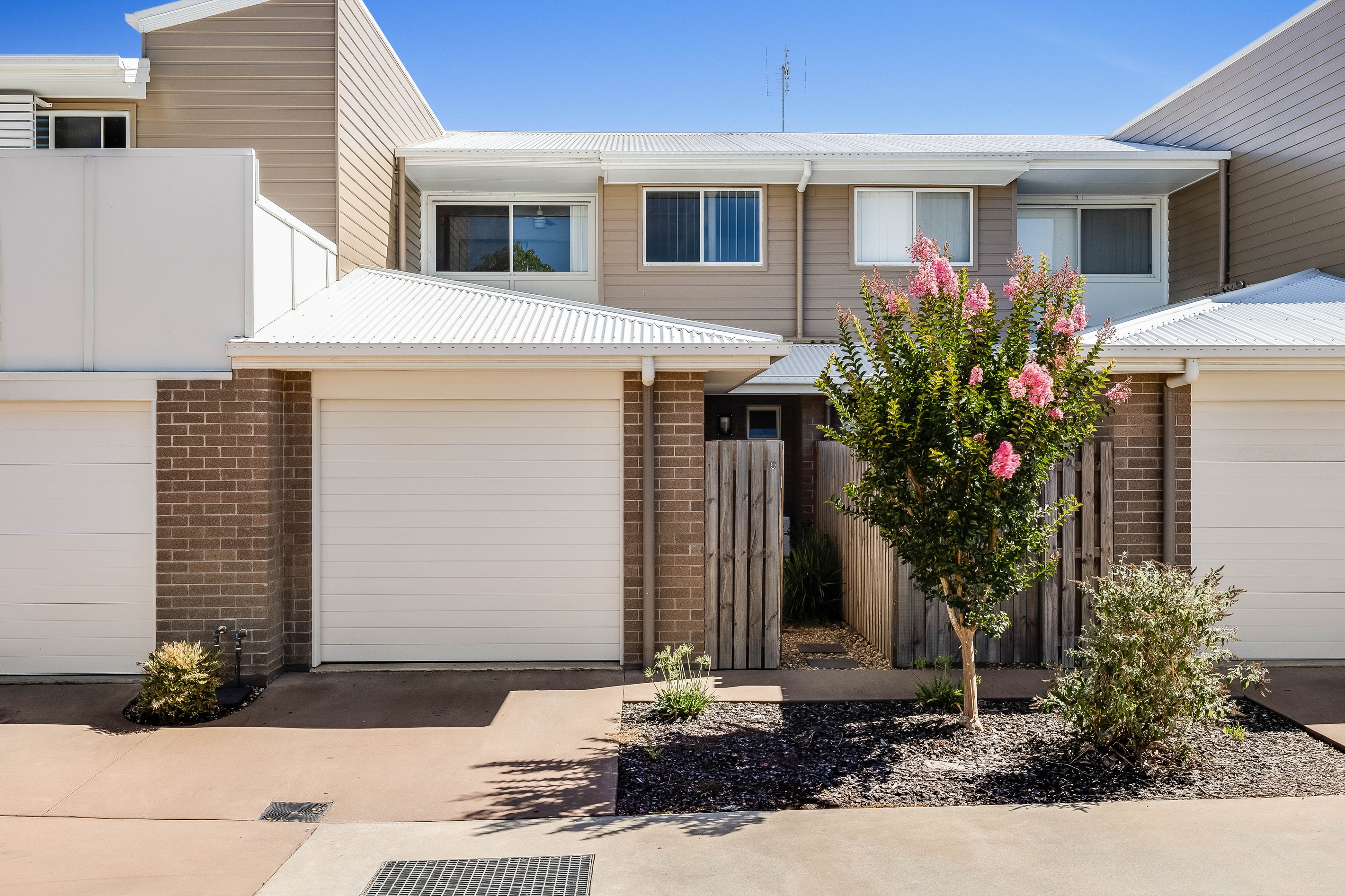 9/227 Nelson Street, Kearneys Spring, QLD 4350
